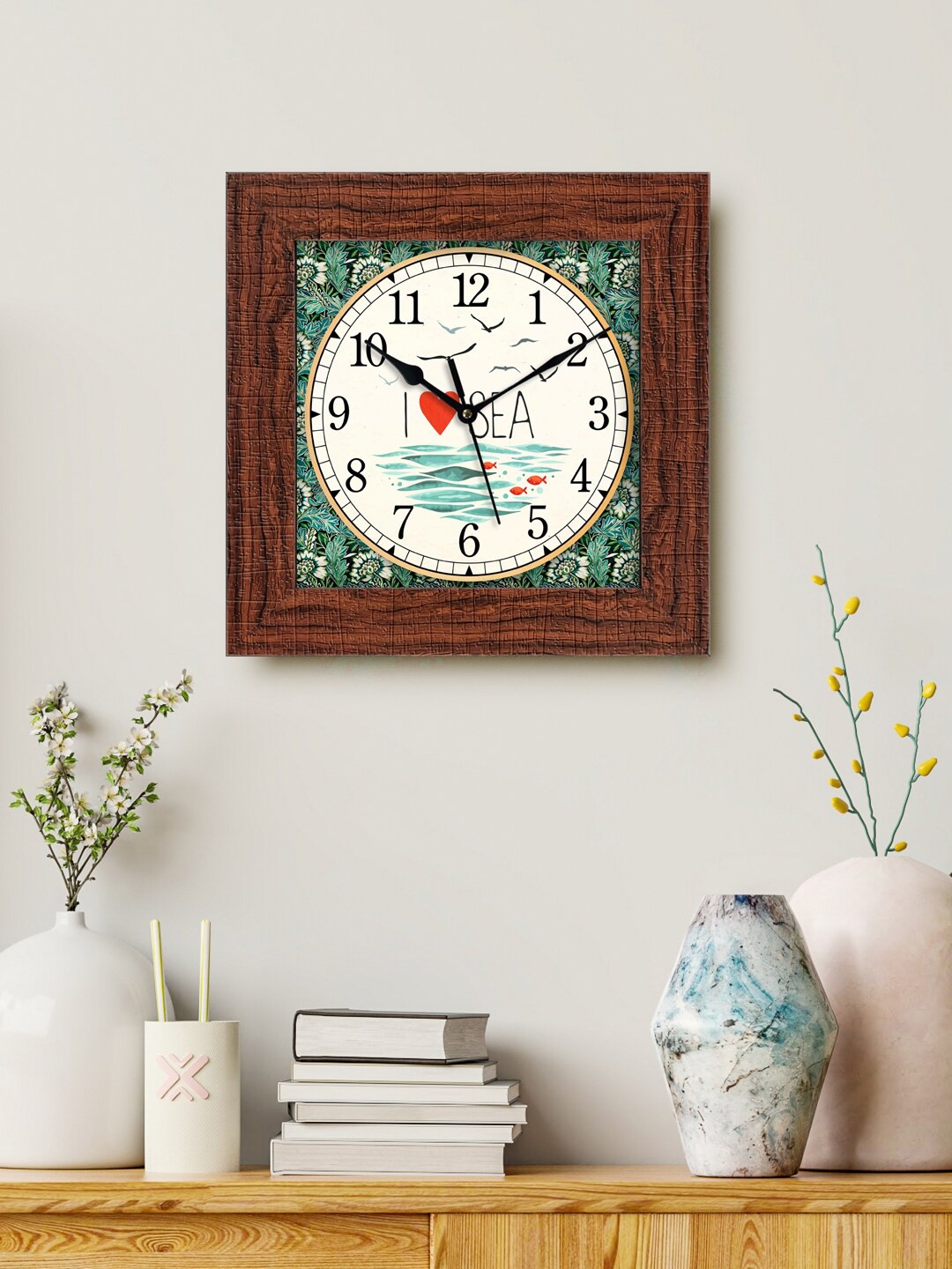 

999Store Green & White Printed Analogue Contemporary Square Wall Clock