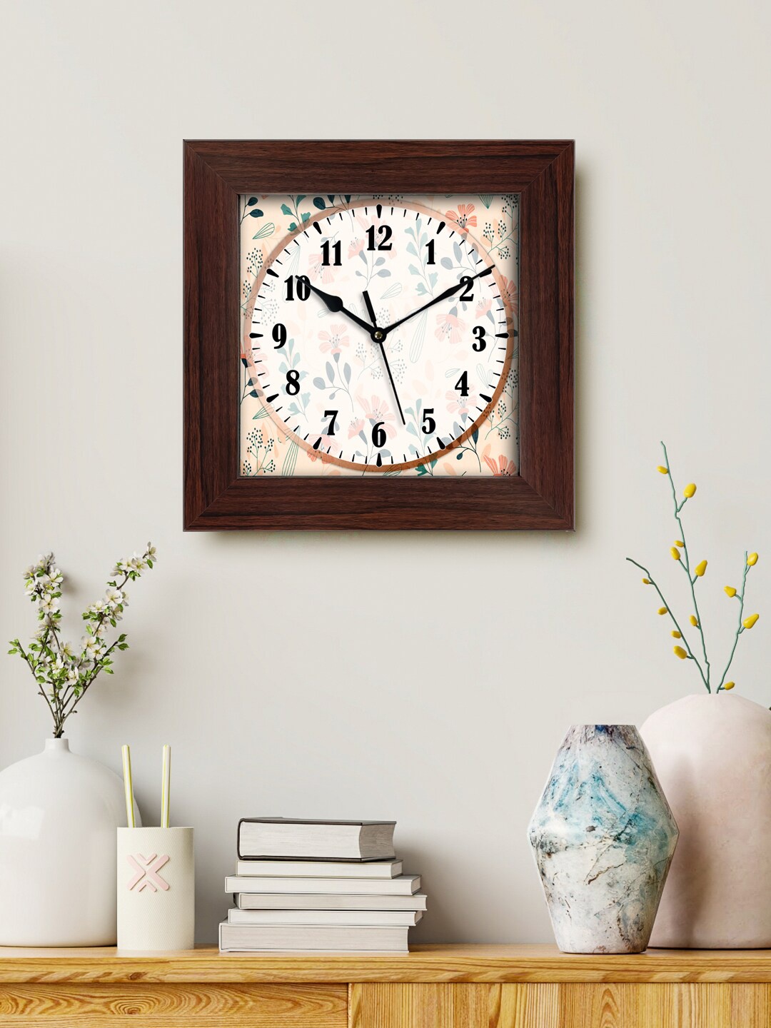 

999Store Brown & White Printed Analogue Contemporary Square Wall Clock