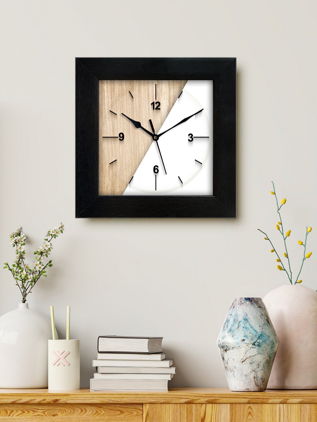 

999Store Beige & White Printed Analogue Contemporary Square Wall Clock