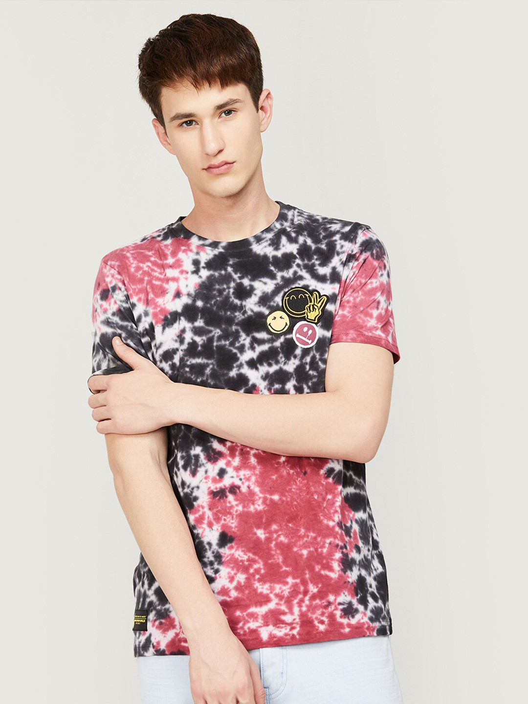 

SmileyWorld Men Printed Cotton T-shirt, Purple