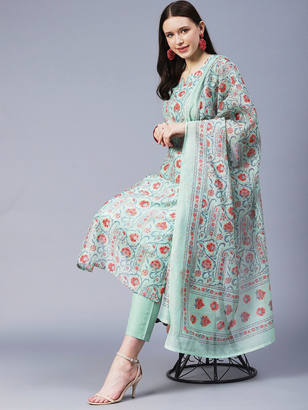 

KALINI Women Floral Printed Kurta with Trousers & Dupatta, Green
