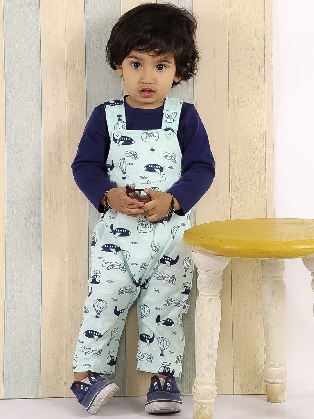 

The Mom Store Kids Fly High Pure Cotton Dungaree and Full Sleeve T-Shirt Set, Green