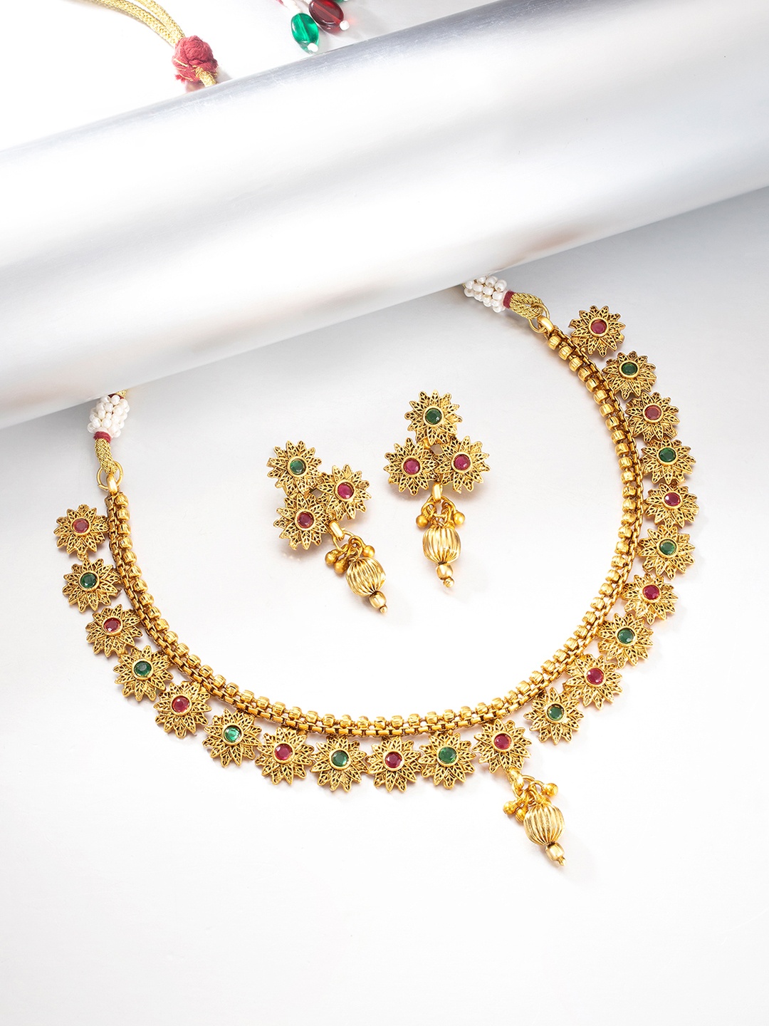

Peora Gold-Plated Artificial Stones & Beads Jewellery Set, Red
