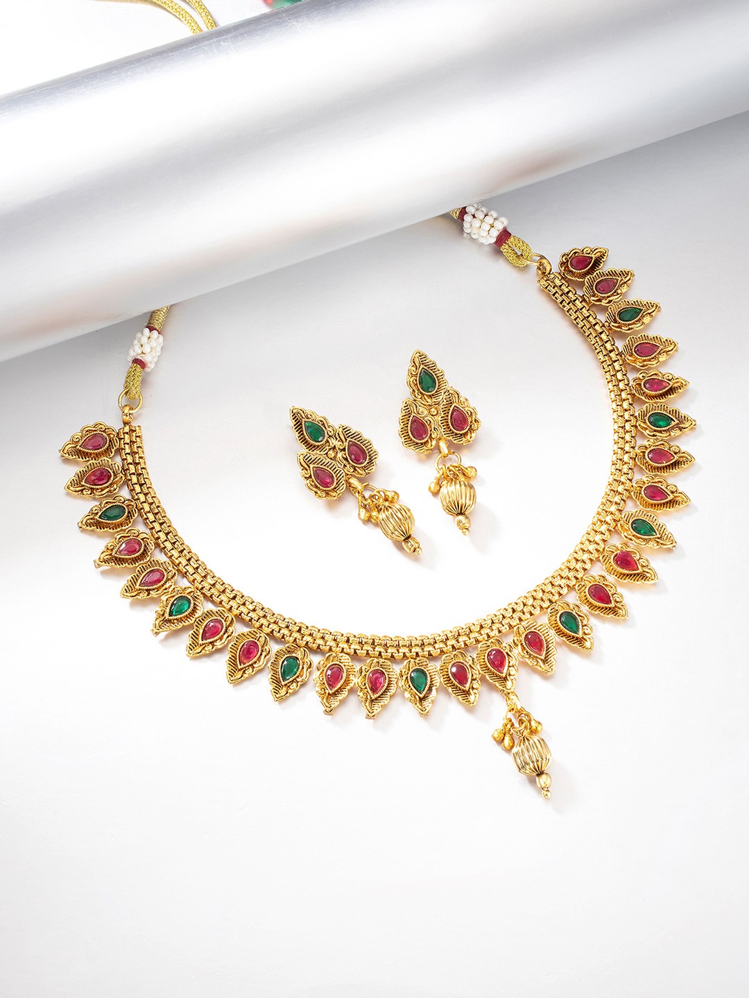 

Peora Gold-Plated Artificial Stones & Beads Jewellery Set, Red