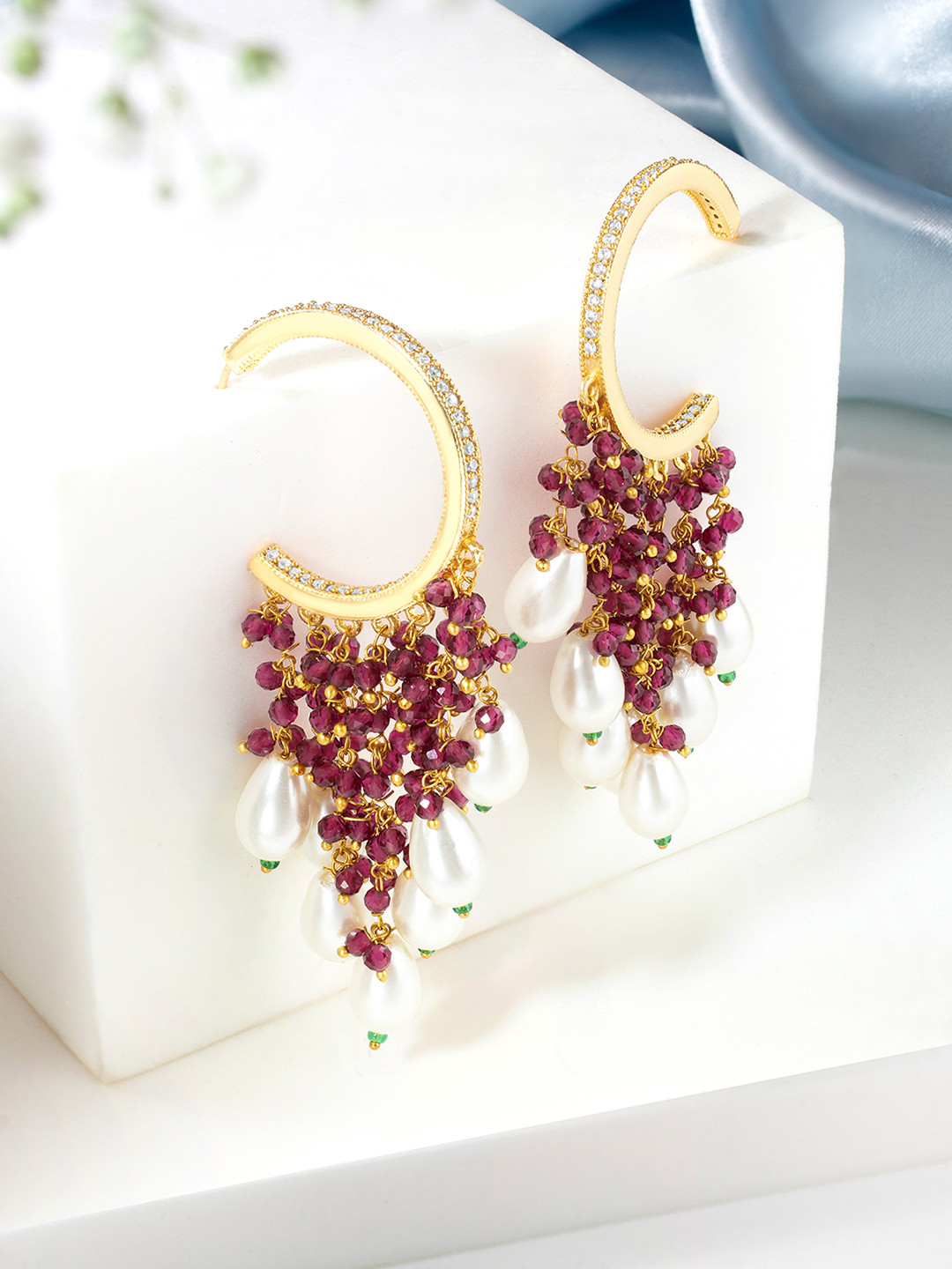 

Peora Maroon & White Contemporary Hoop Earrings