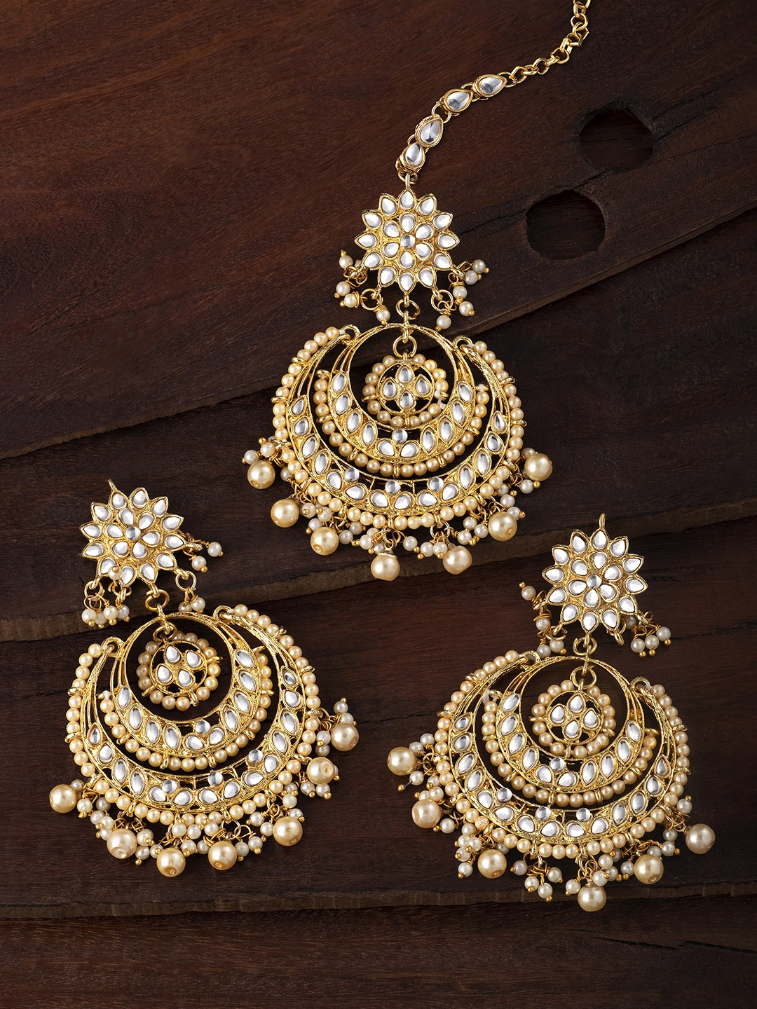 

Peora Traditional LCT Gold Plated Kundan & Pearl Studded Maang Tikka Earring Set, Champagne