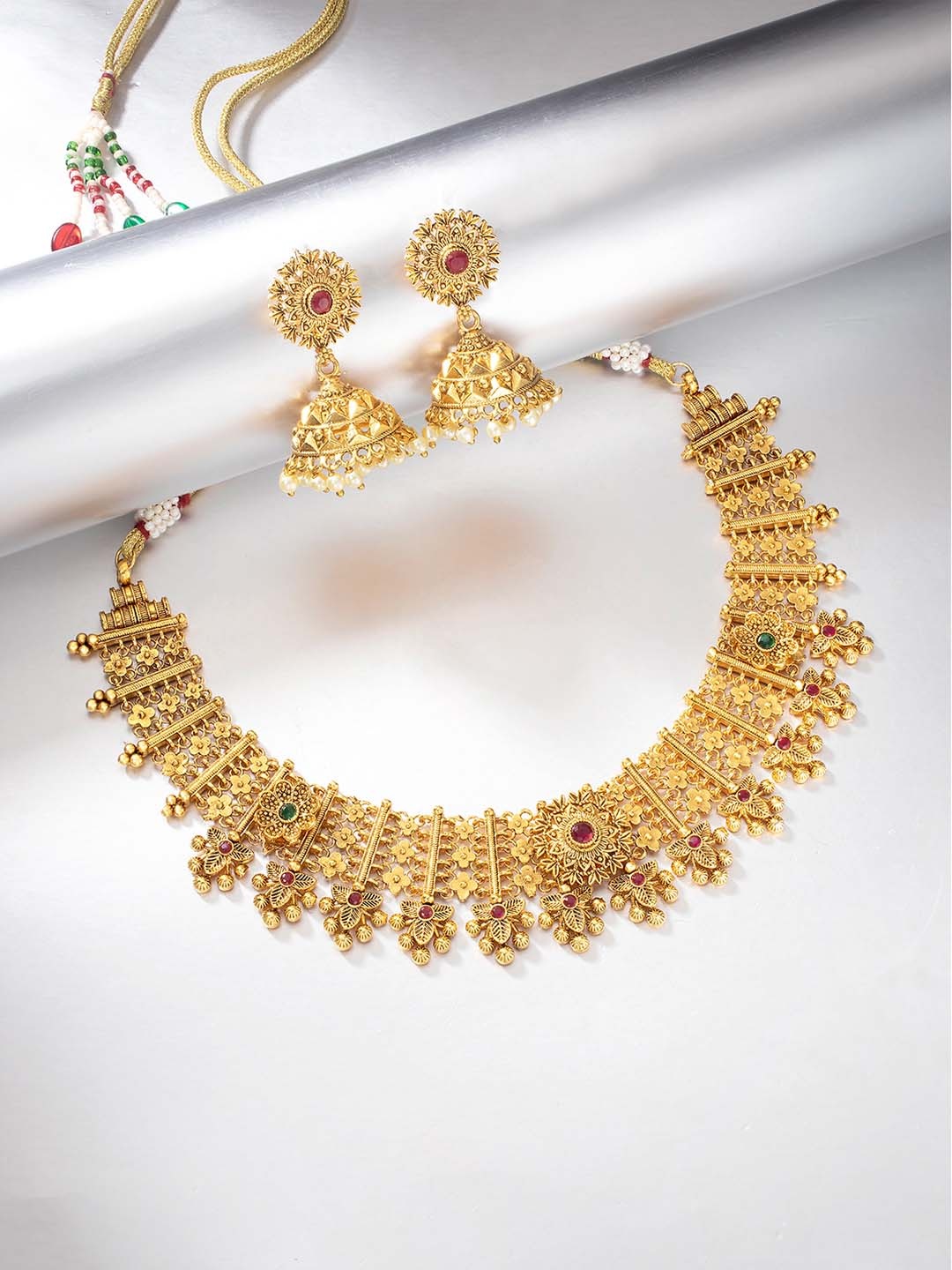 

Peora Gold-Plated Artificial Stones & Beads Jewellery Set, Red