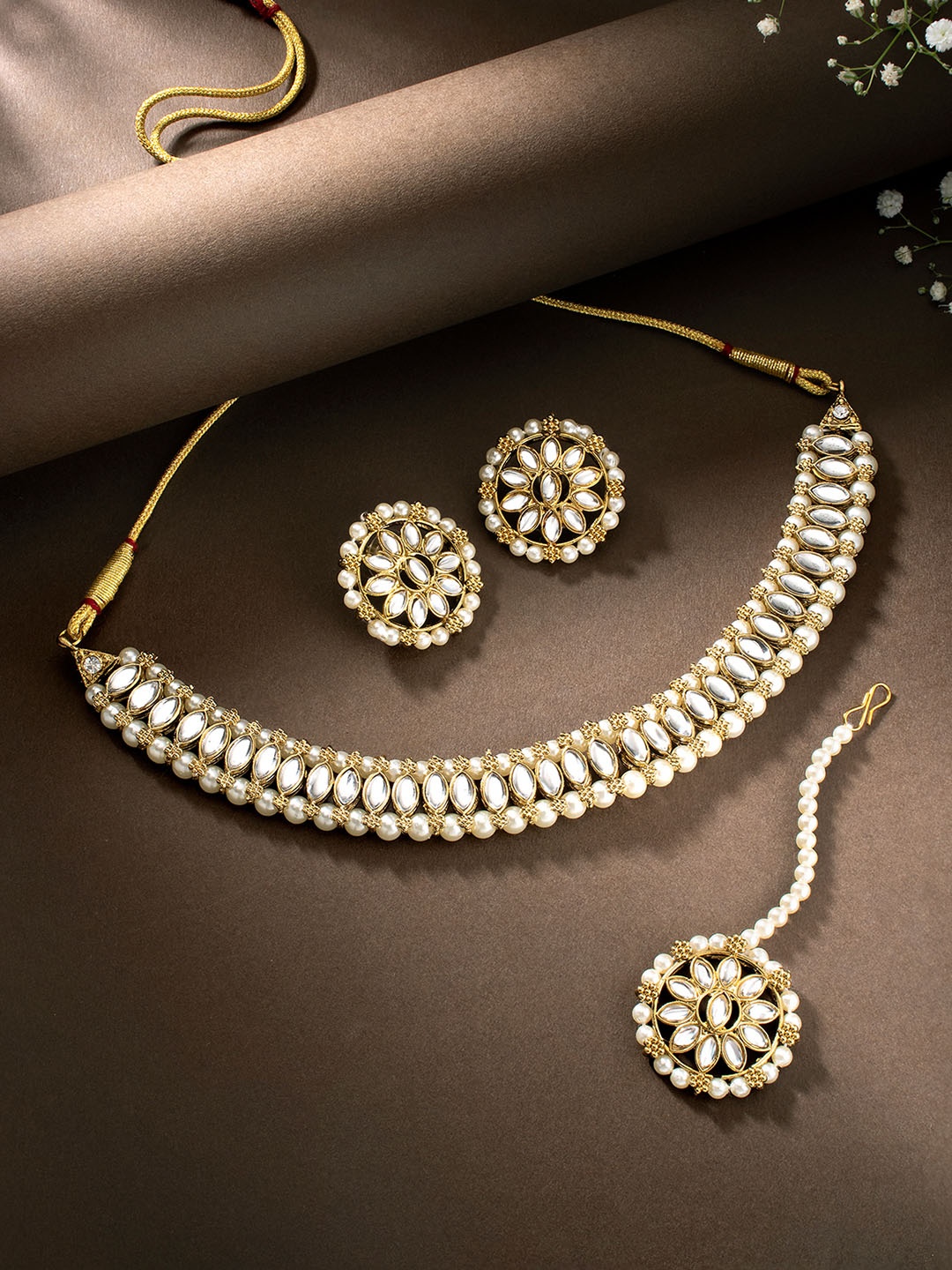 

Peora Gold-Plated Kundan Jewellery Set, White