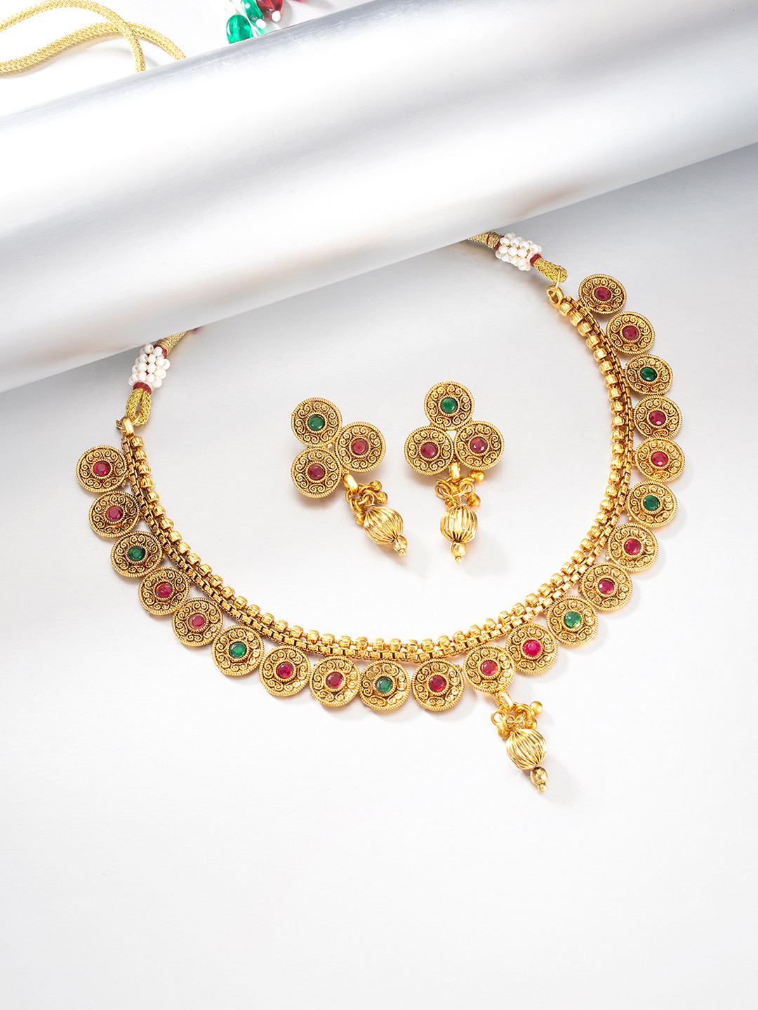 

Peora Gold-Plated Artificial Stones & Beads Jewellery Set, Red