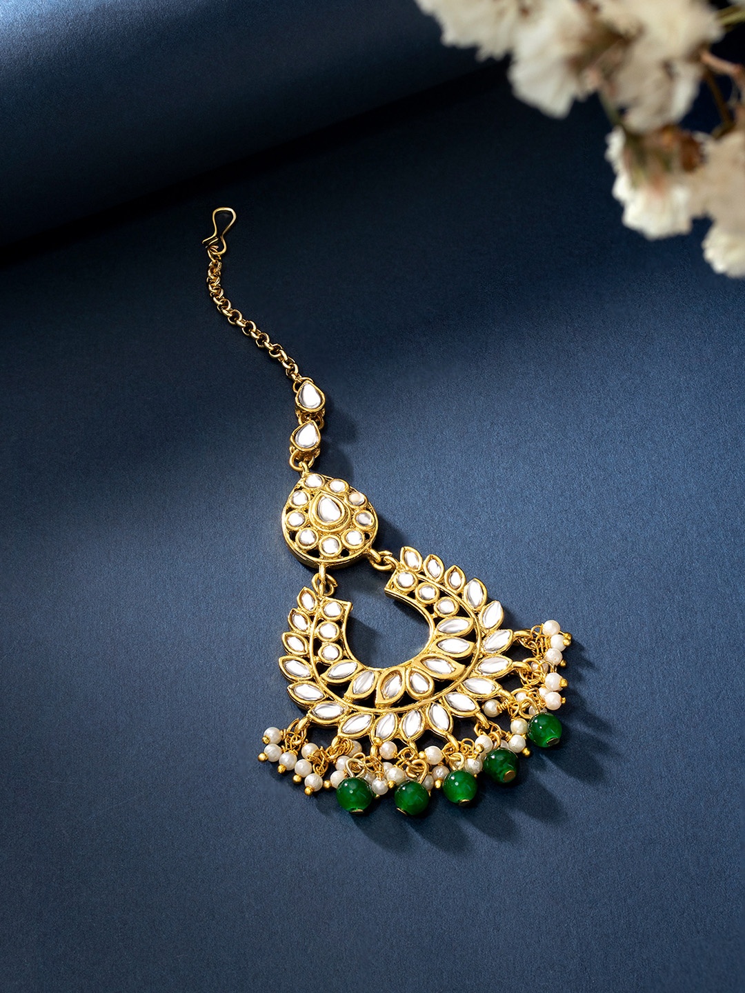 

Peora Traditional Gold-Plated Kundan Maang Tika, Green