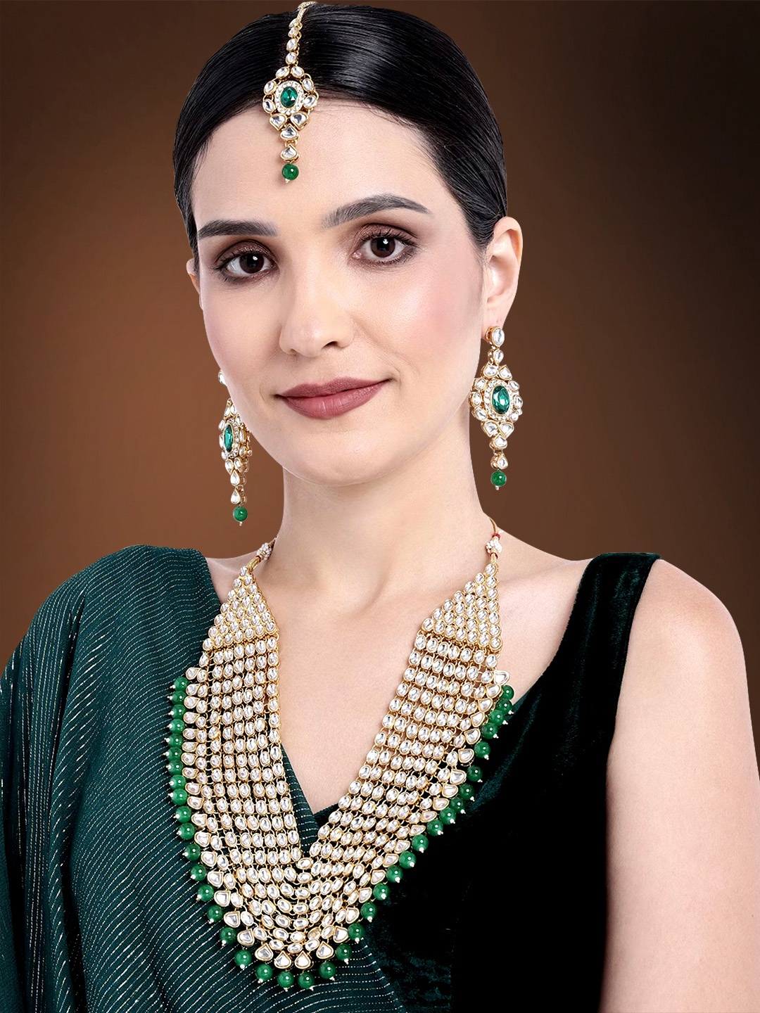 

Peora Gold-Plated Kundan Jewellery Set, Green