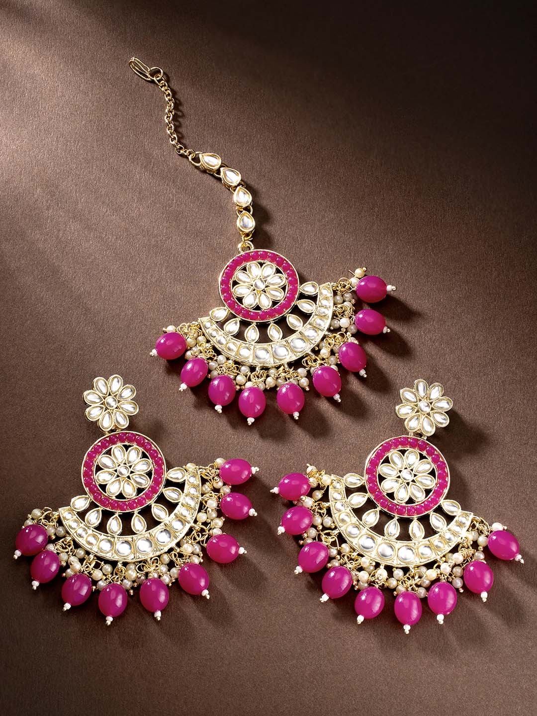 

Peora Traditional Gold-Plated Kundan & Pearl Maang Tika & Earrings Jewellery Set, Magenta