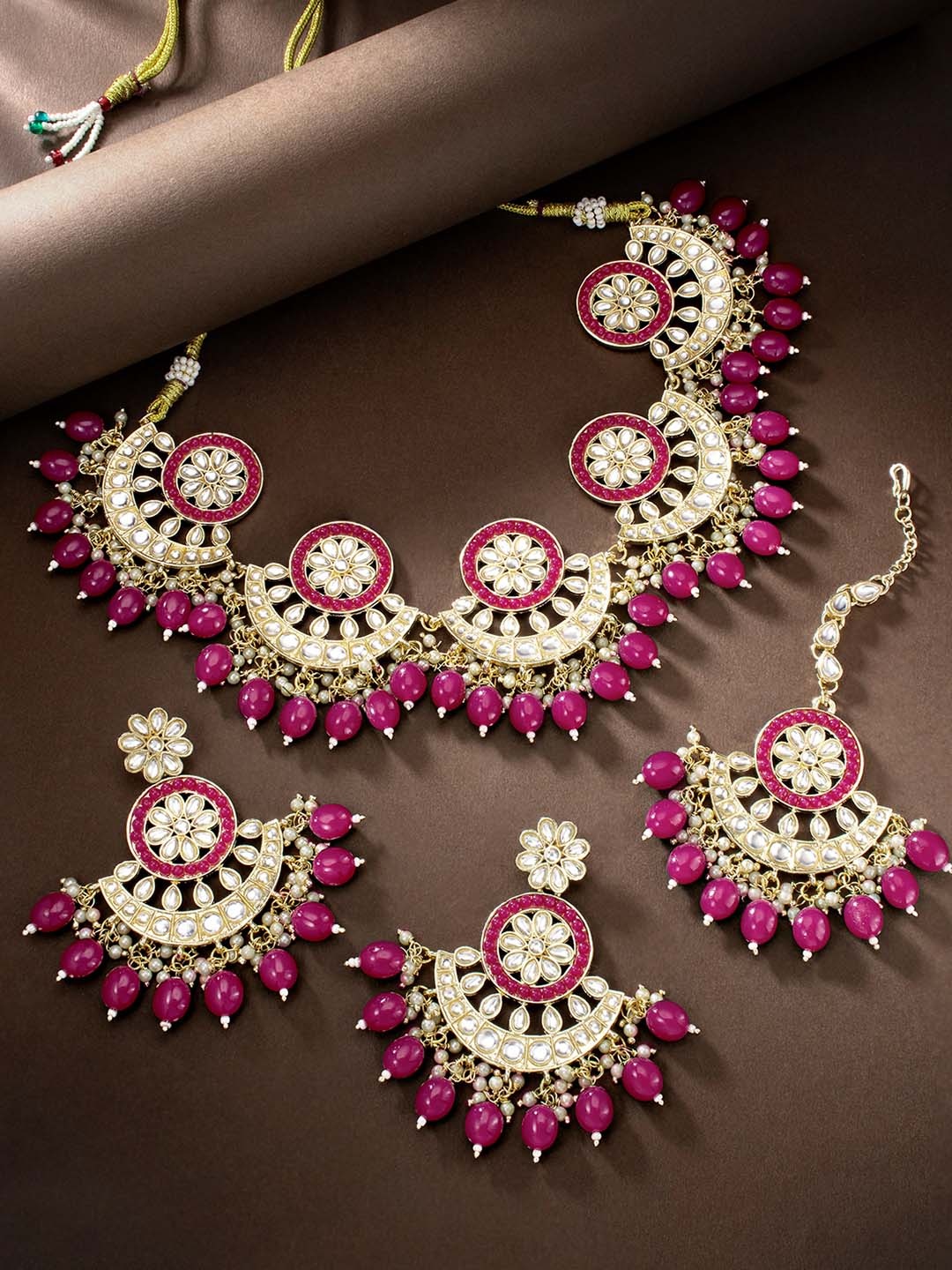 

Peora Gold-Plated Kundan Jewellery Set, Maroon
