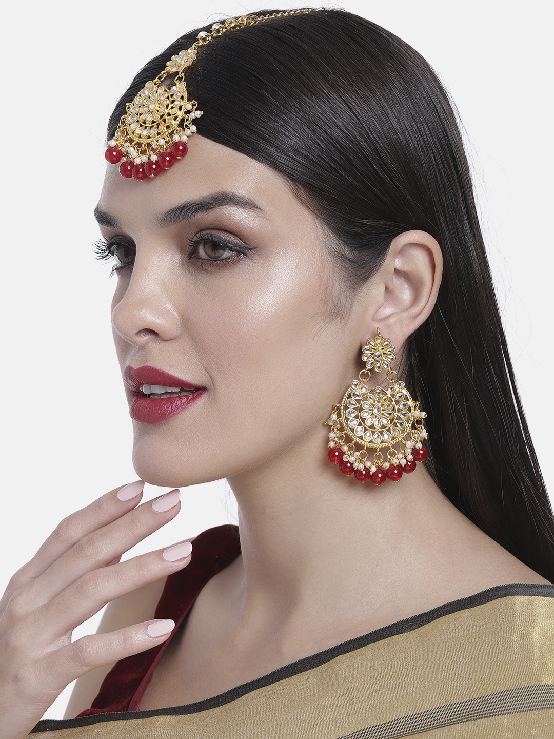 

Peora Traditional Gold-Plated Kundan & Pearl Maang Tika & Chandbali Earrings Jewellery Set, Red