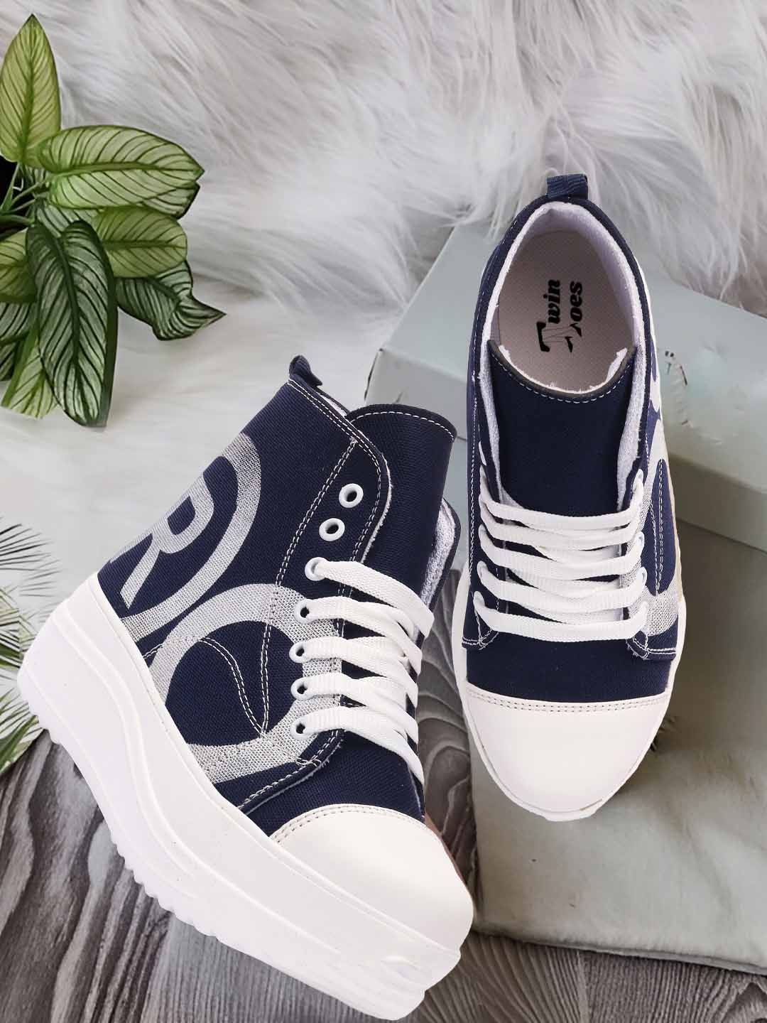 

TWIN TOES Women Printed High-Top Sneakers, Blue