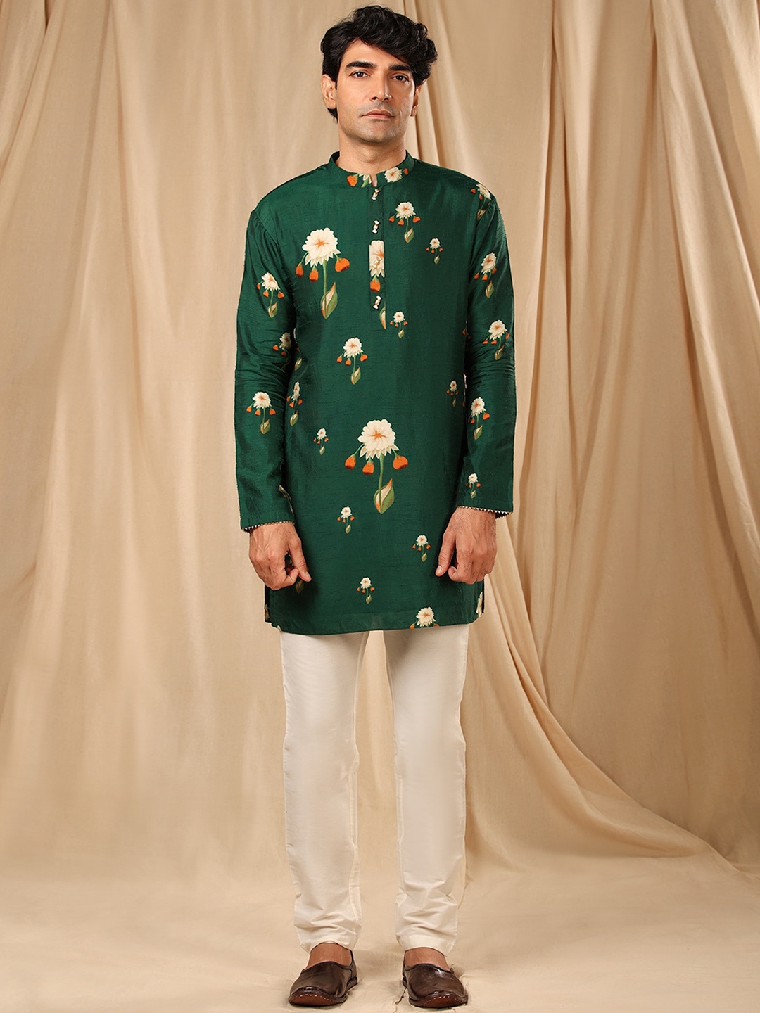 Masaba Floral Printed Mandarin Collar Regular Kurta, Green