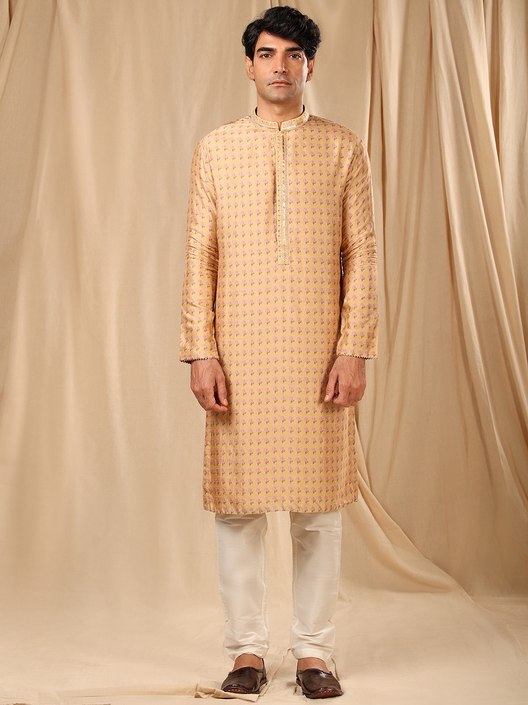

Masaba Mandarin Collar Floral Printed Straight Fit Raw Silk Kurta, Beige