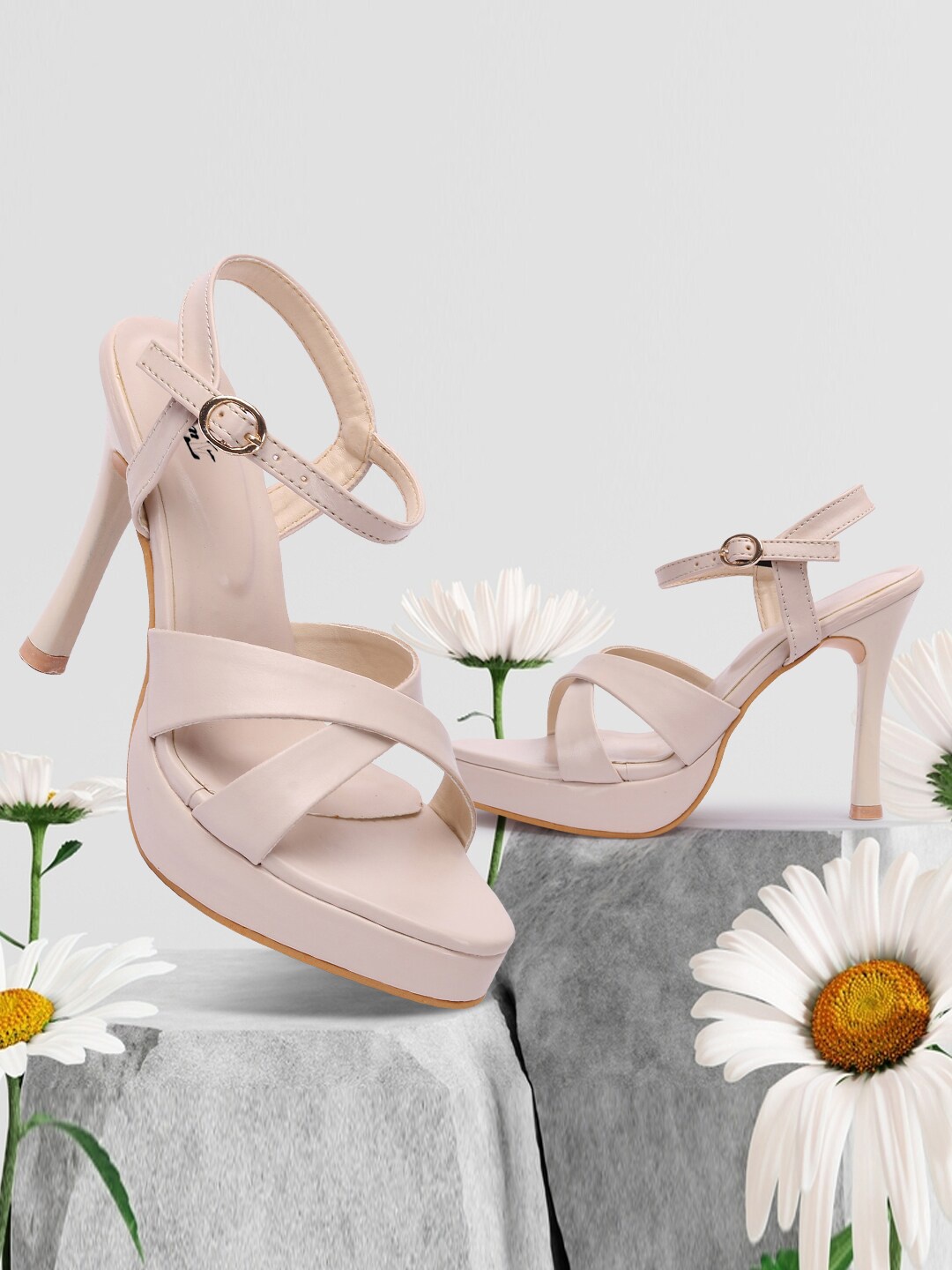 

TWIN TOES Women Solid Stiletto Heels, Cream