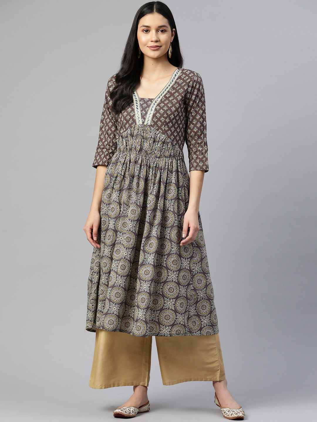 

Vbuyz Women Ethnic Motifs Printed Thread Work Kurta, Brown