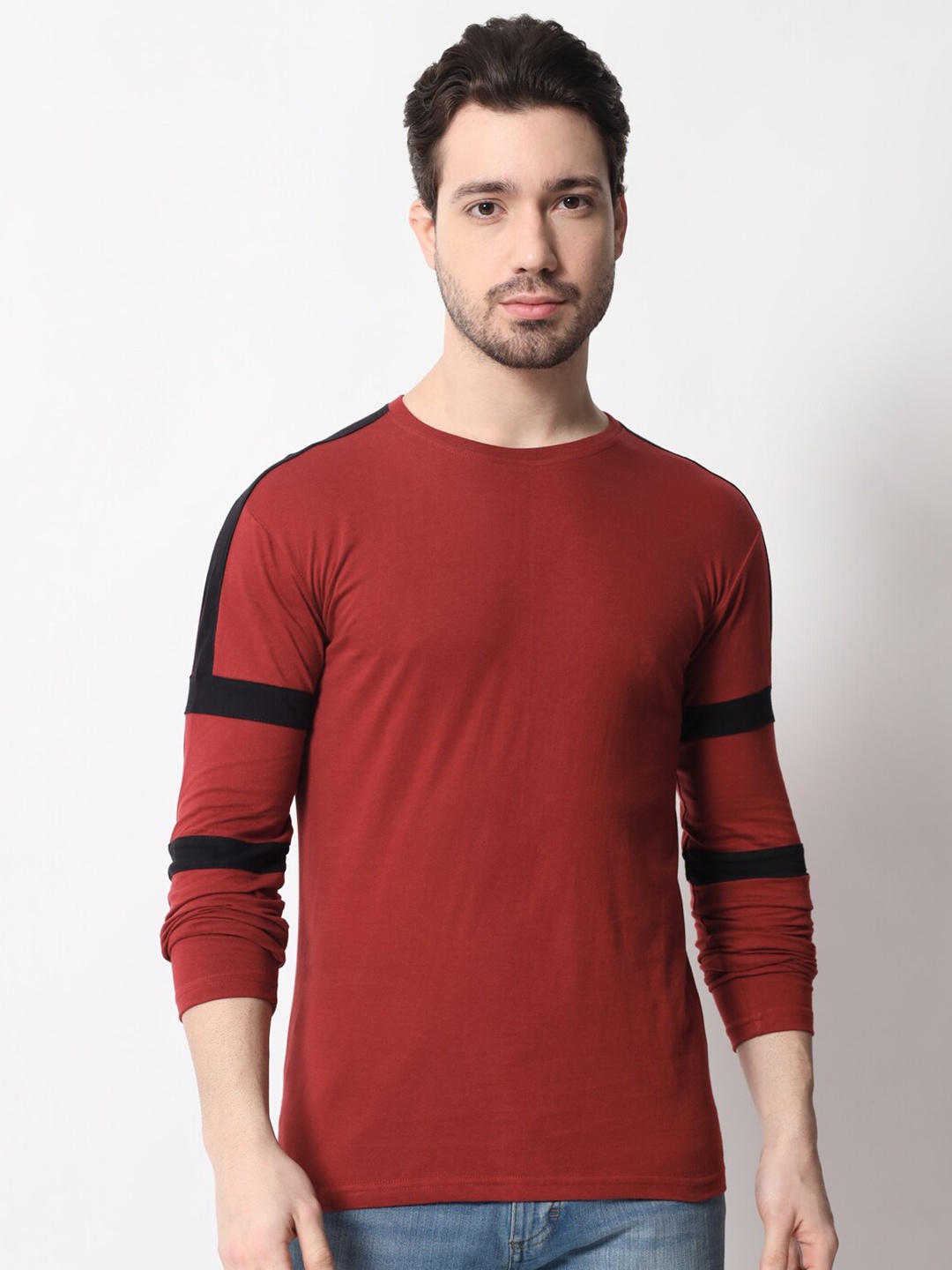 

THE EG STORE Men Solid Round Neck Cotton T-shirt, Maroon