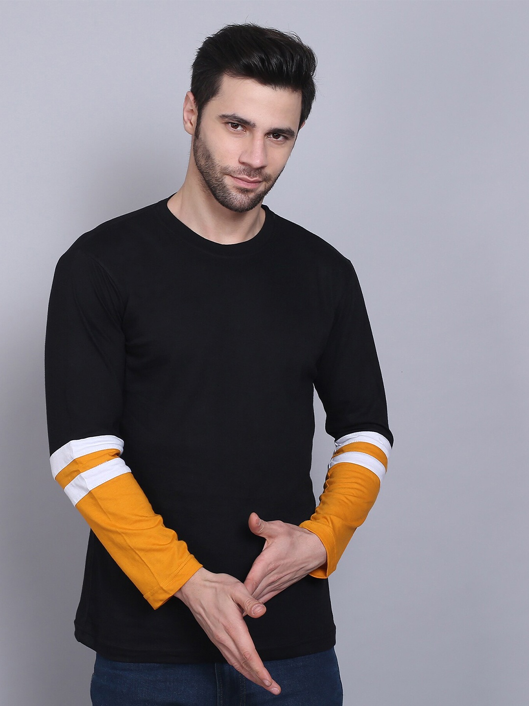 

THE EG STORE Men Striped T-shirt, Black