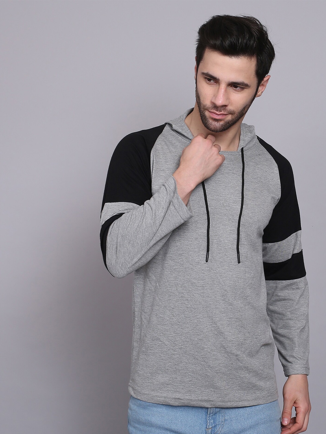 

THE EG STORE Men Solid Hooded Cotton T-shirt, Grey