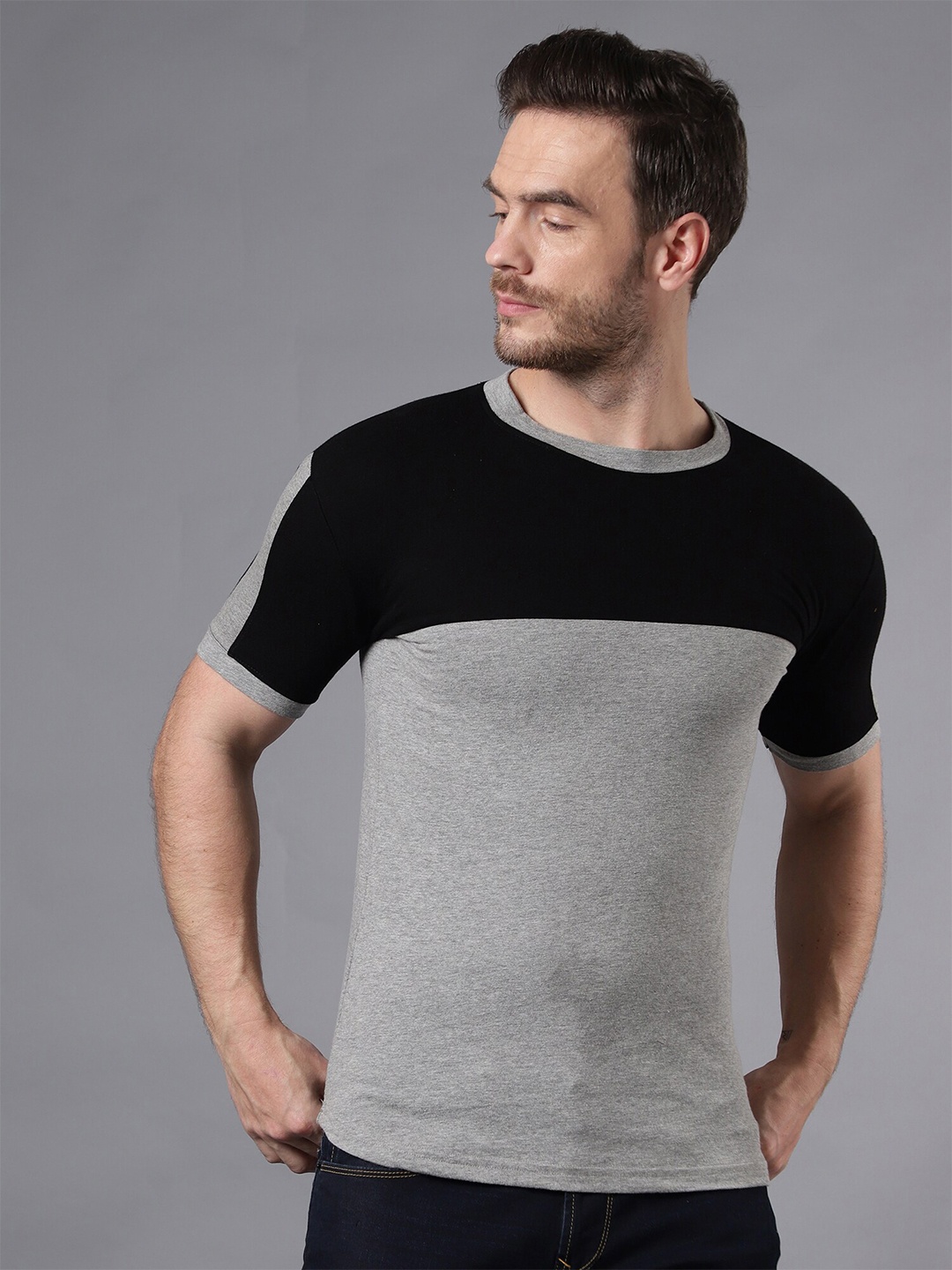 

THE EG STORE Men Colourblocked Cotton T-shirt, Grey