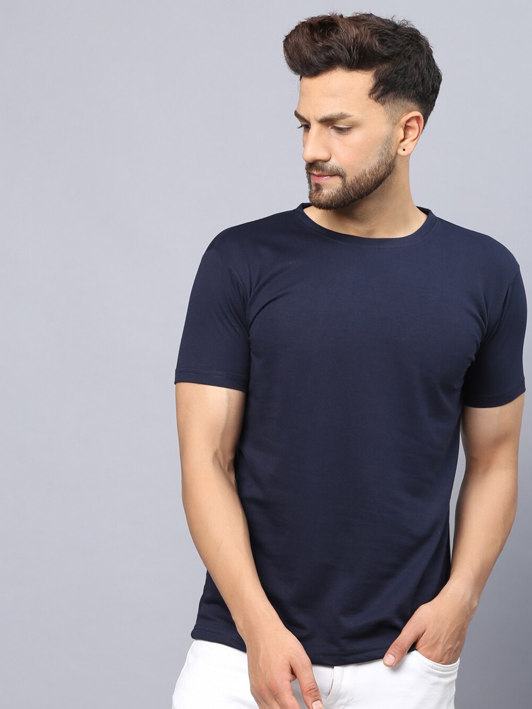 

THE EG STORE Men Solid Round Neck Cotton T-shirt, Navy blue