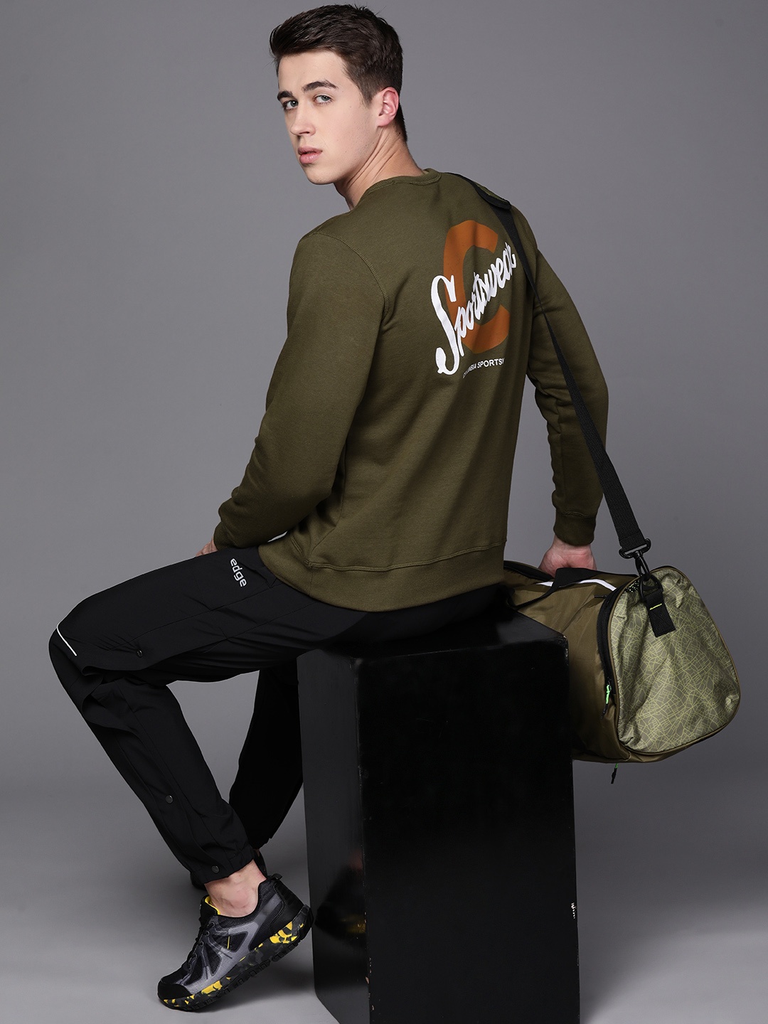 

Columbia Printed Sweatshirt, Olive