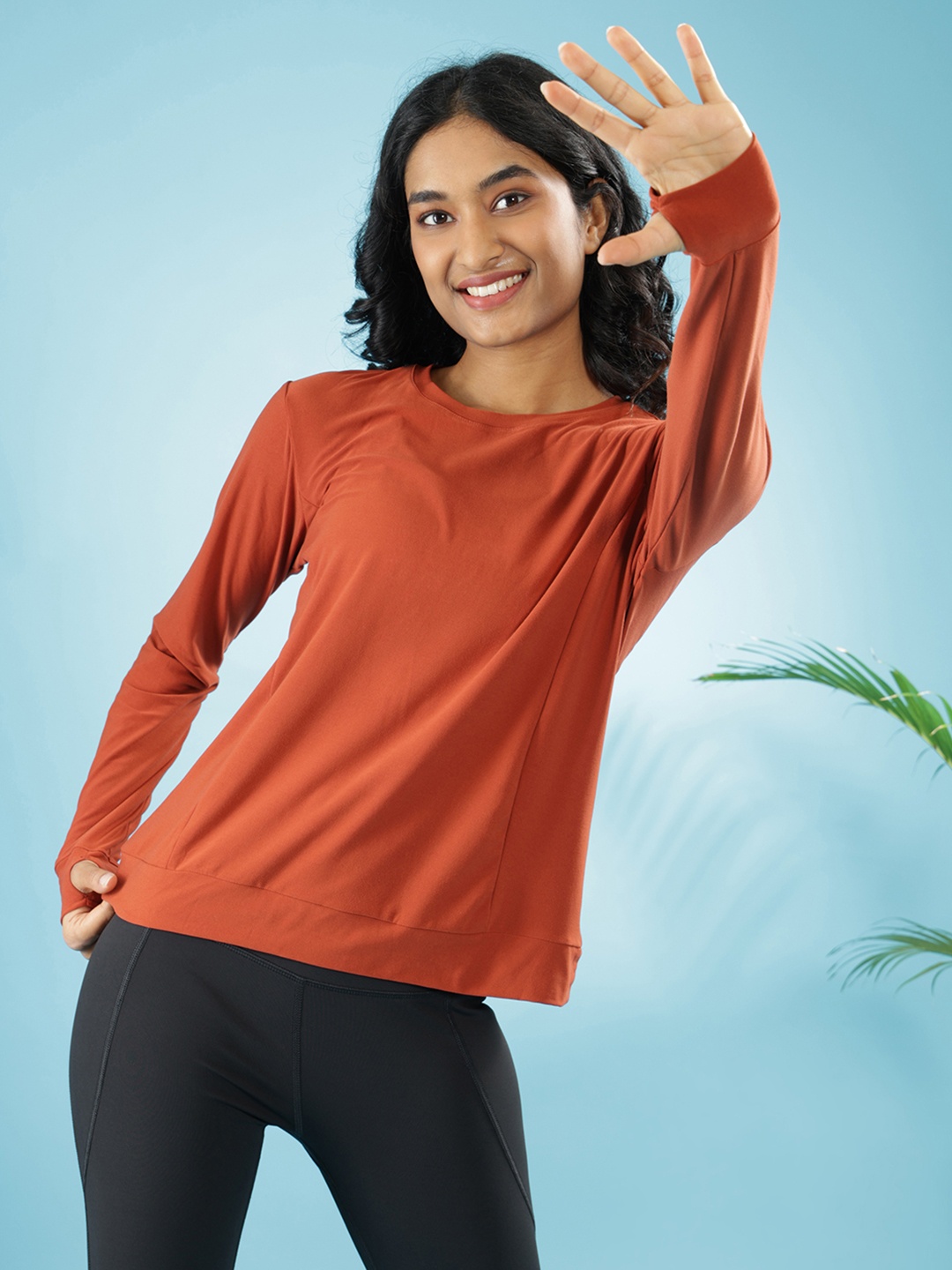 

Blissclub Women Breezy Thumbhole Breezeflo Dry Fit T-shirt, Rust