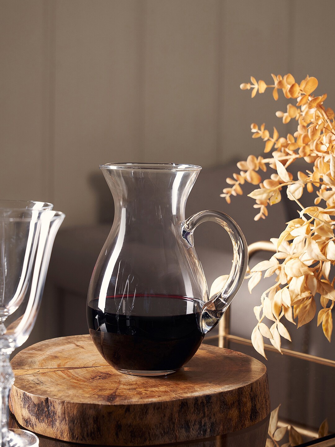 

Pure Home and Living Transparent Glass Pitcher With Handle 800 ML