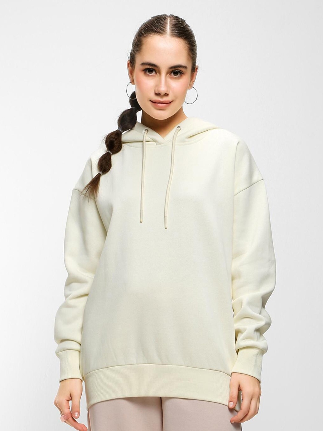 

Bewakoof Heavy Duty 1.0 Women Gardenia Oversized Hoodie, Cream