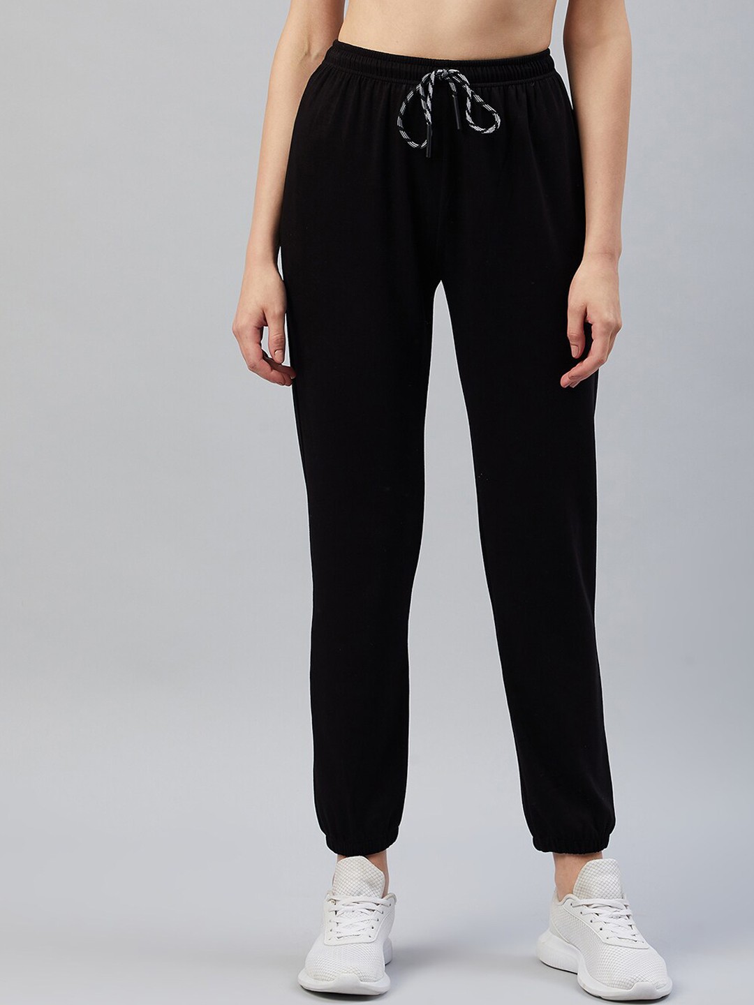 

C9 AIRWEAR Women Relaxed Fit Rapid Dry Joggers, Black