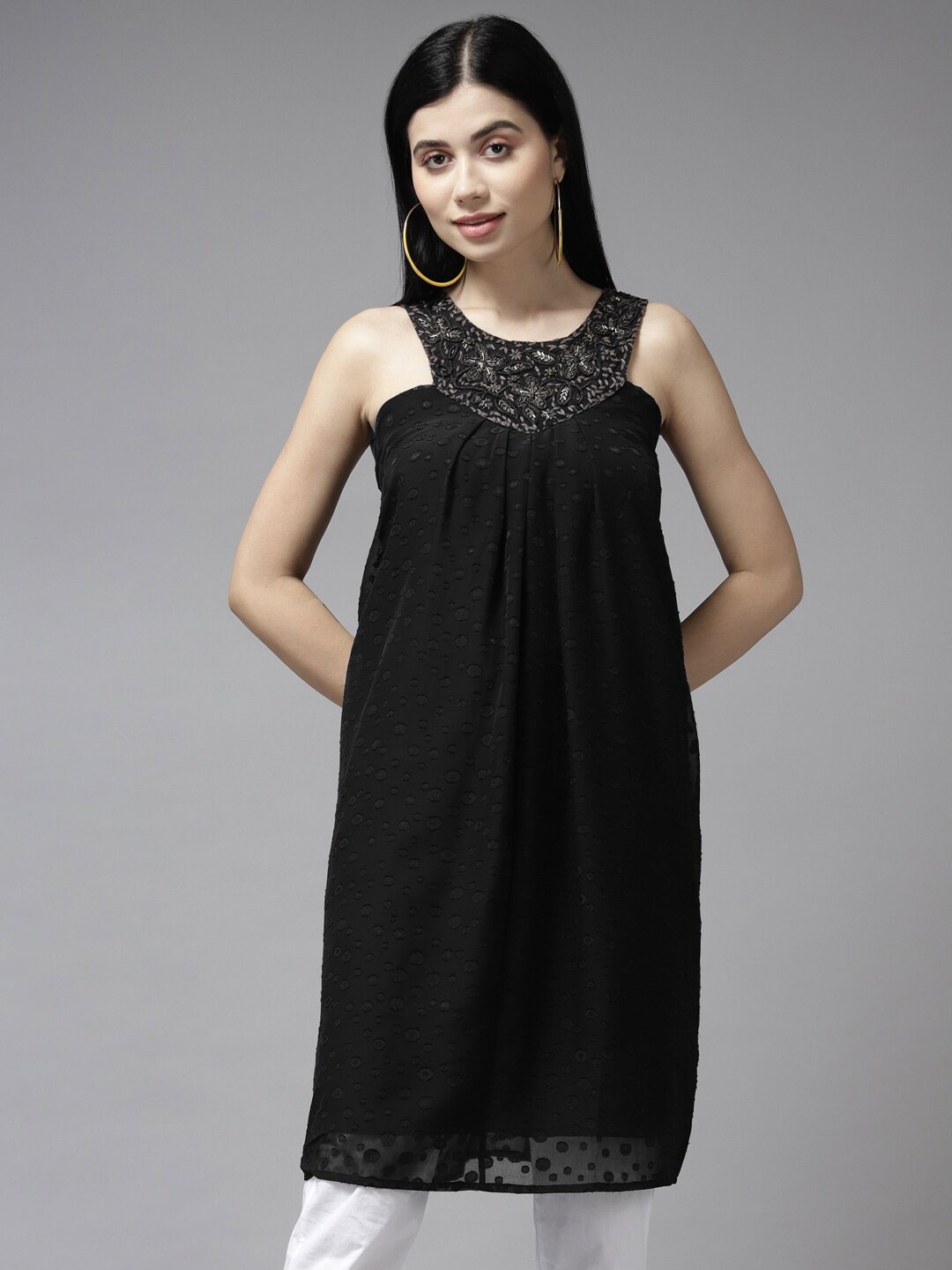 

Aarika Georgette Longline Top, Black