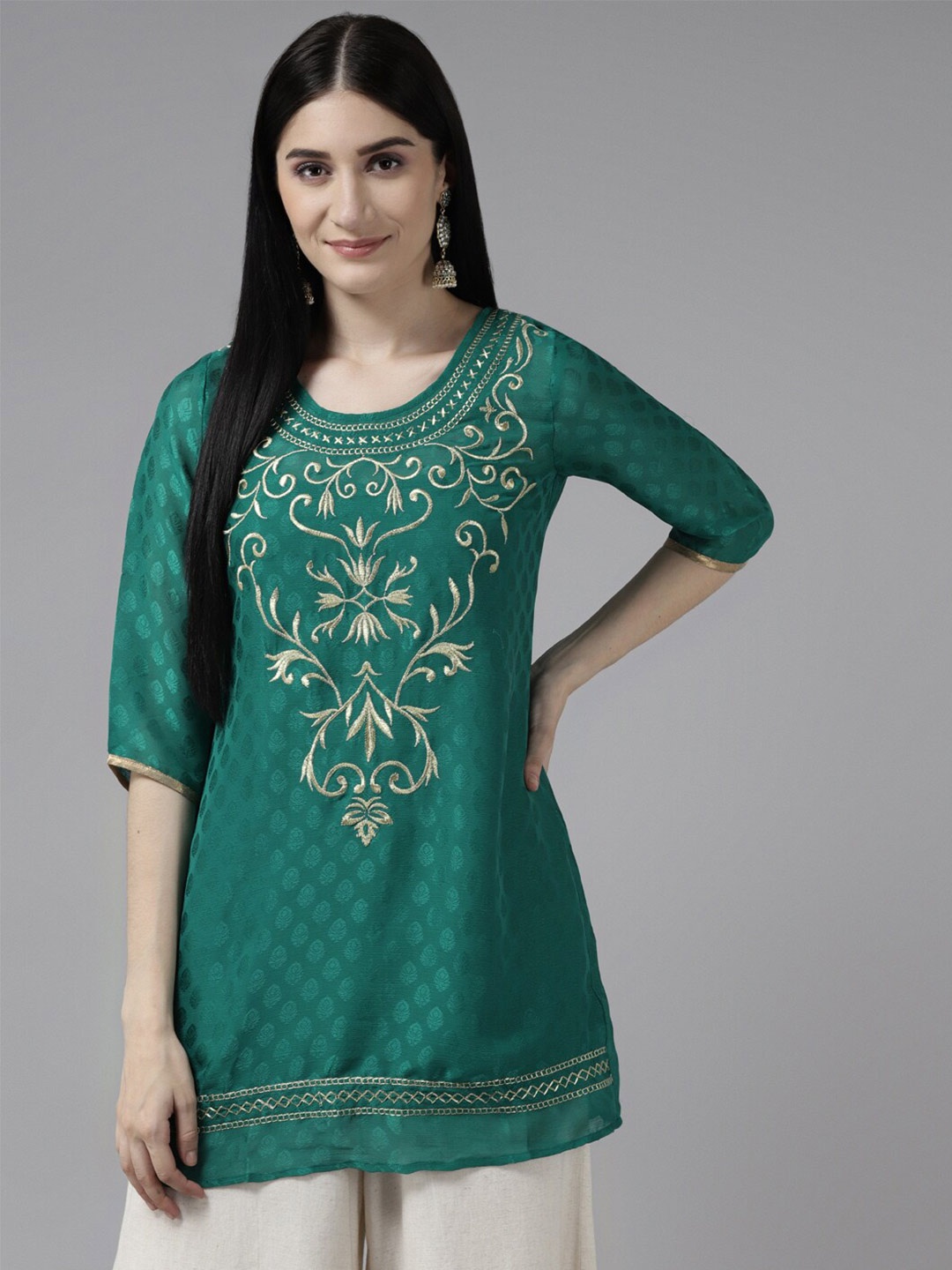 

Aarika Embroidered Round Neck Straight Kurti, Green