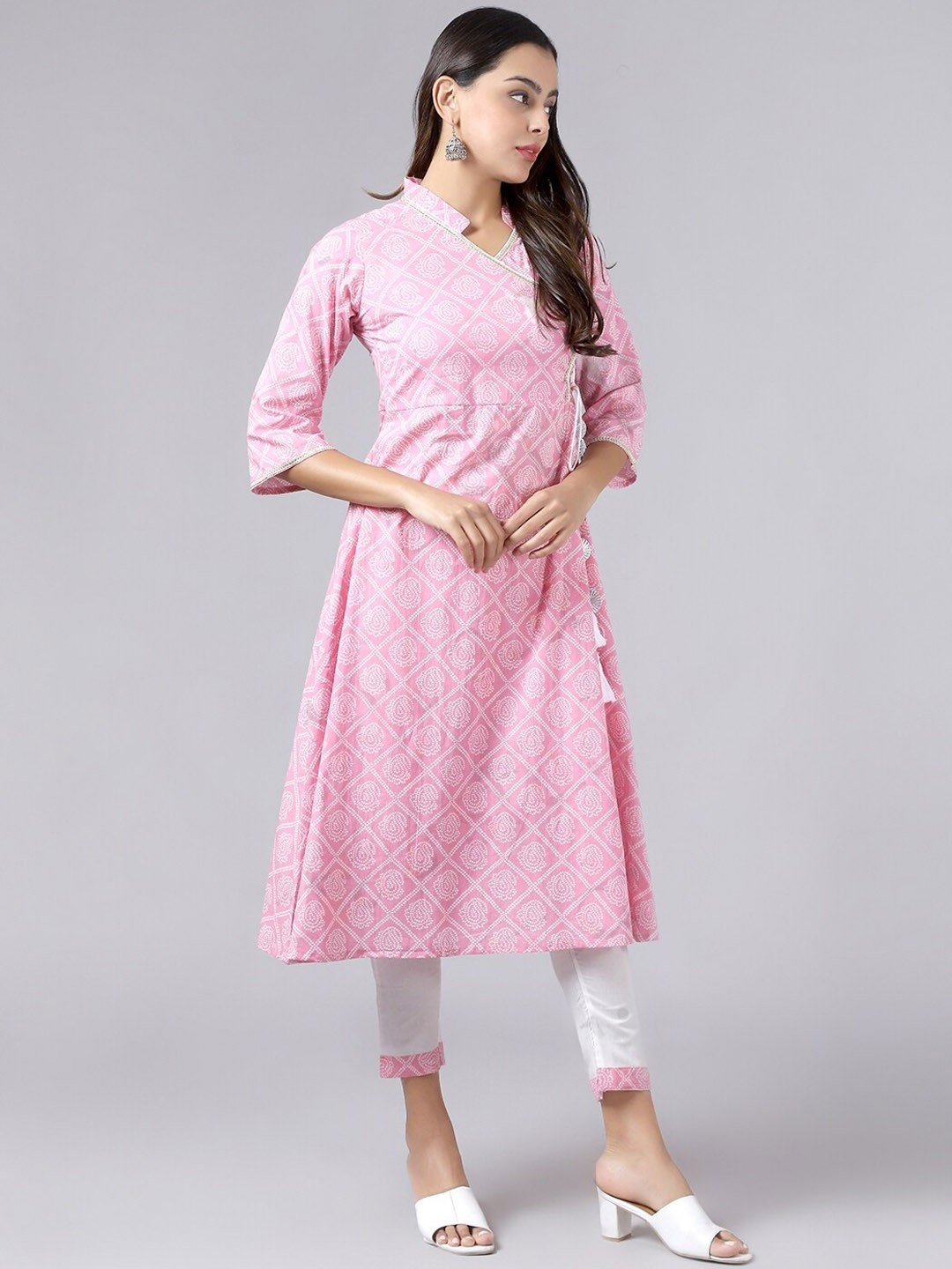 

KALINI Women Bandhani Printed Angrakha Gotta Patti Pure Cotton Kurta with Trousers, Pink