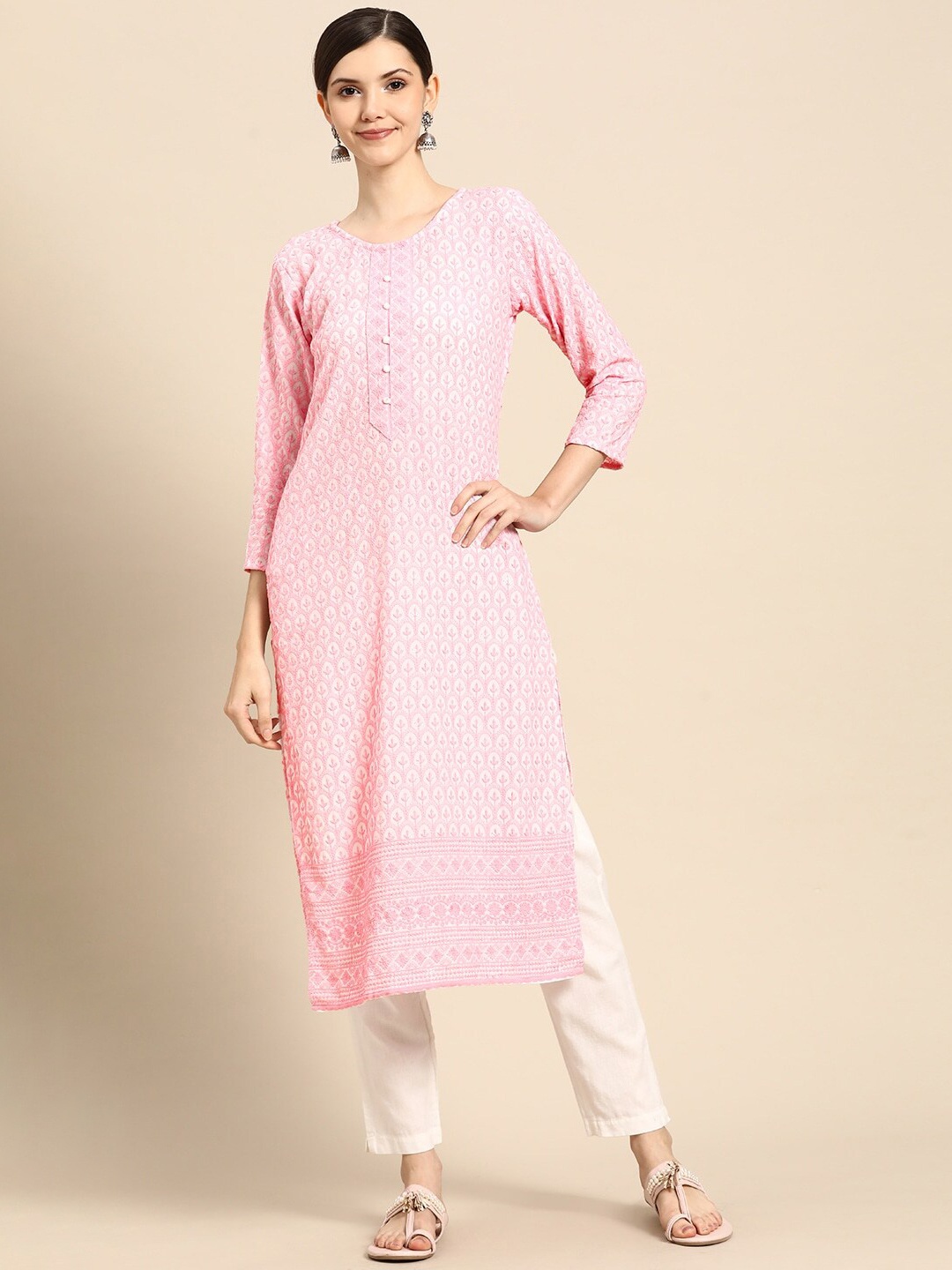 

Sangria Women Floral Embroidered Straight Kurta, Pink