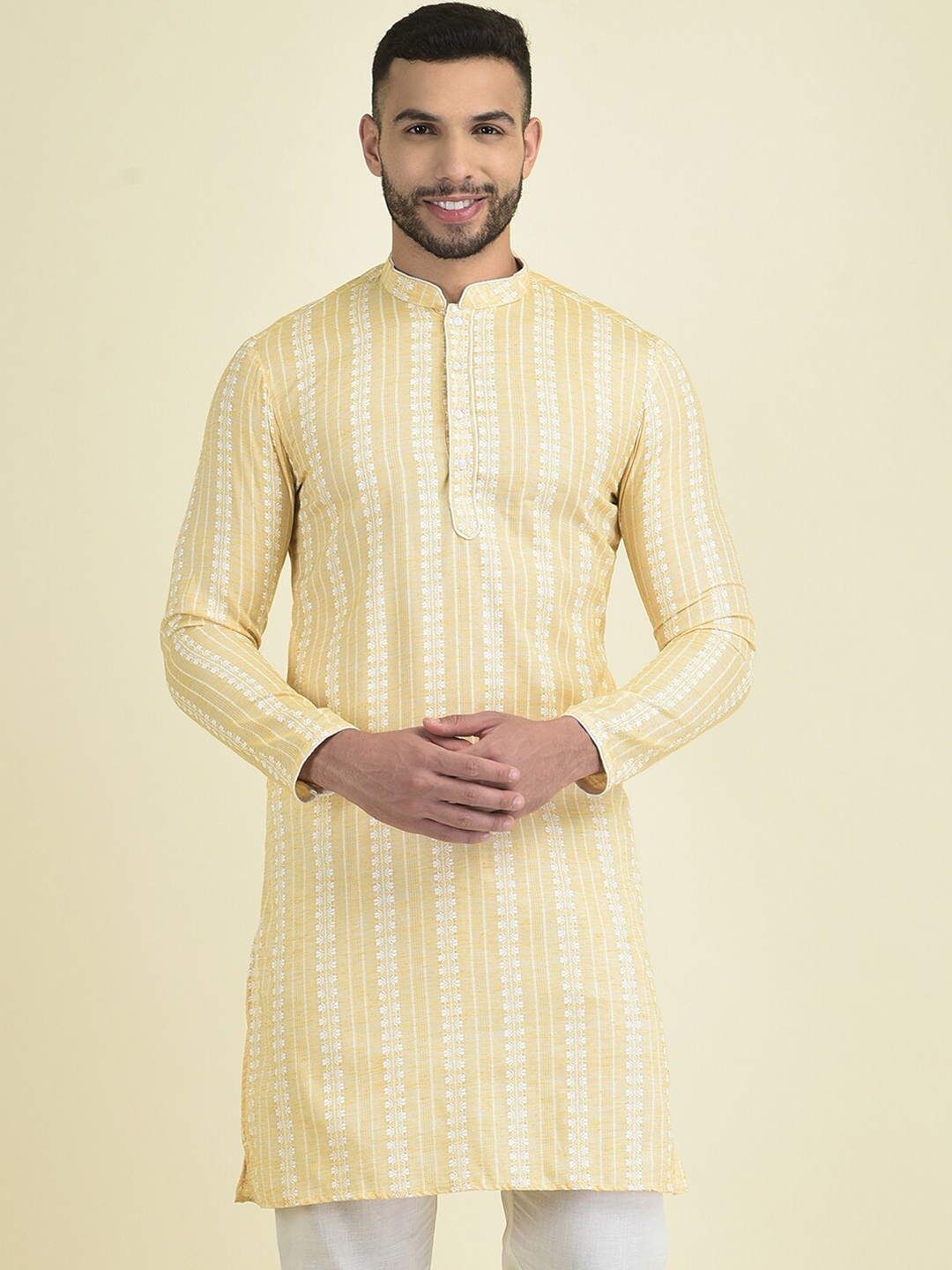 

DEYANN Men Woven Design Mandarin Collar Kurta with Pyjamas, Yellow