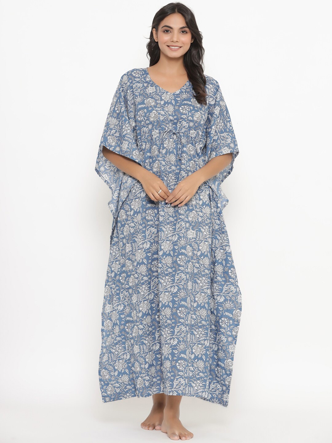 

Ikk Kudi by Seerat Printed Pure Cotton Kaftan Maxi Nightdress, Blue