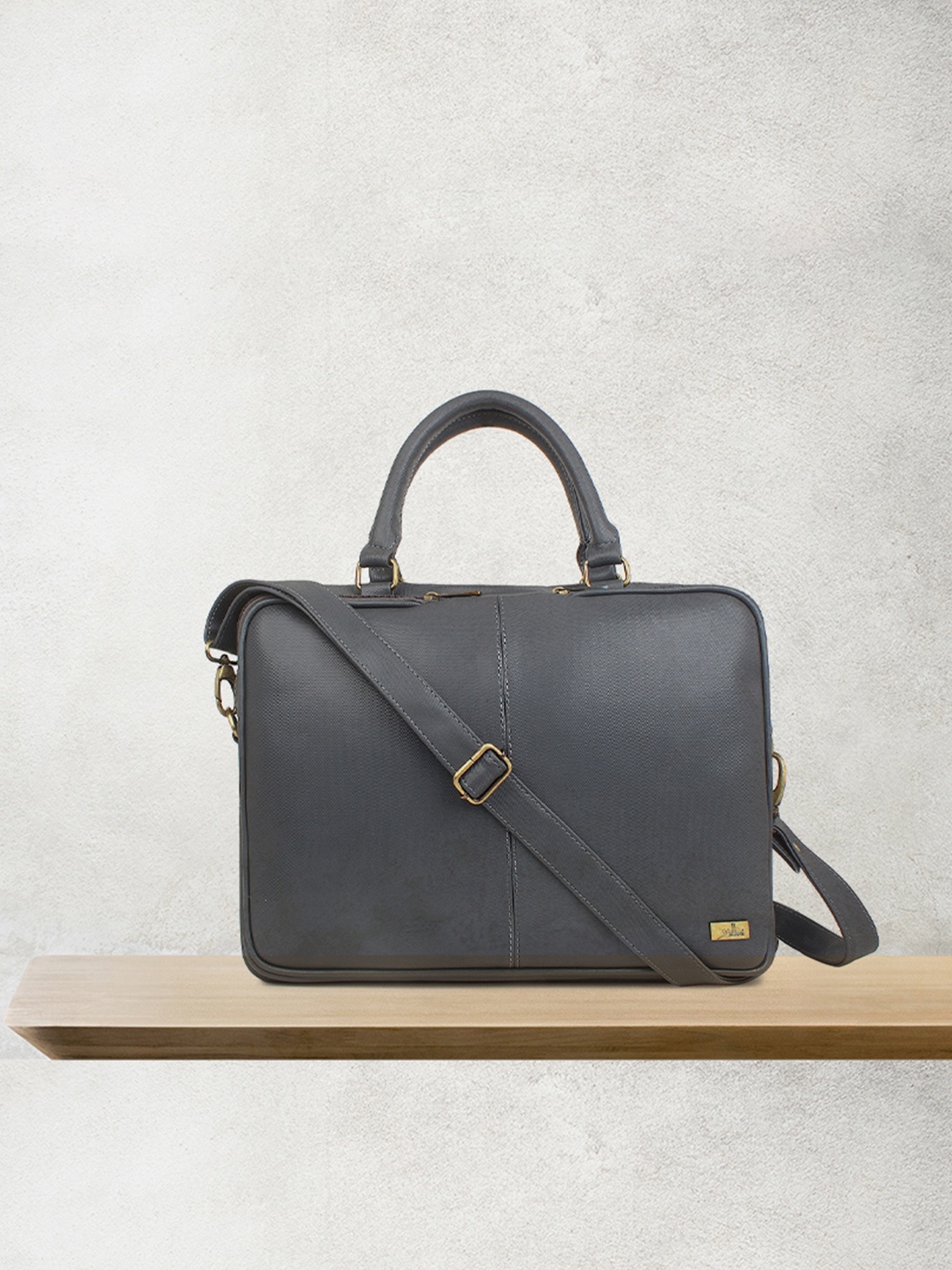 

yelloe Men Textured Laptop Bag, Grey