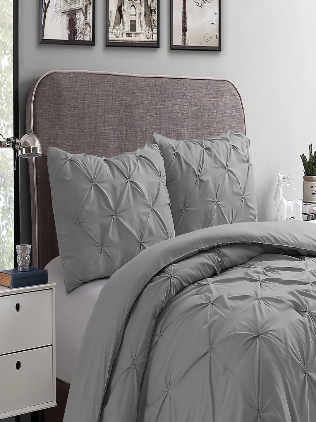 

THE WHITE MOSS Pinch Pleat Grey Microfiber Heavy Winter 600 GSM Double Bed Comforter