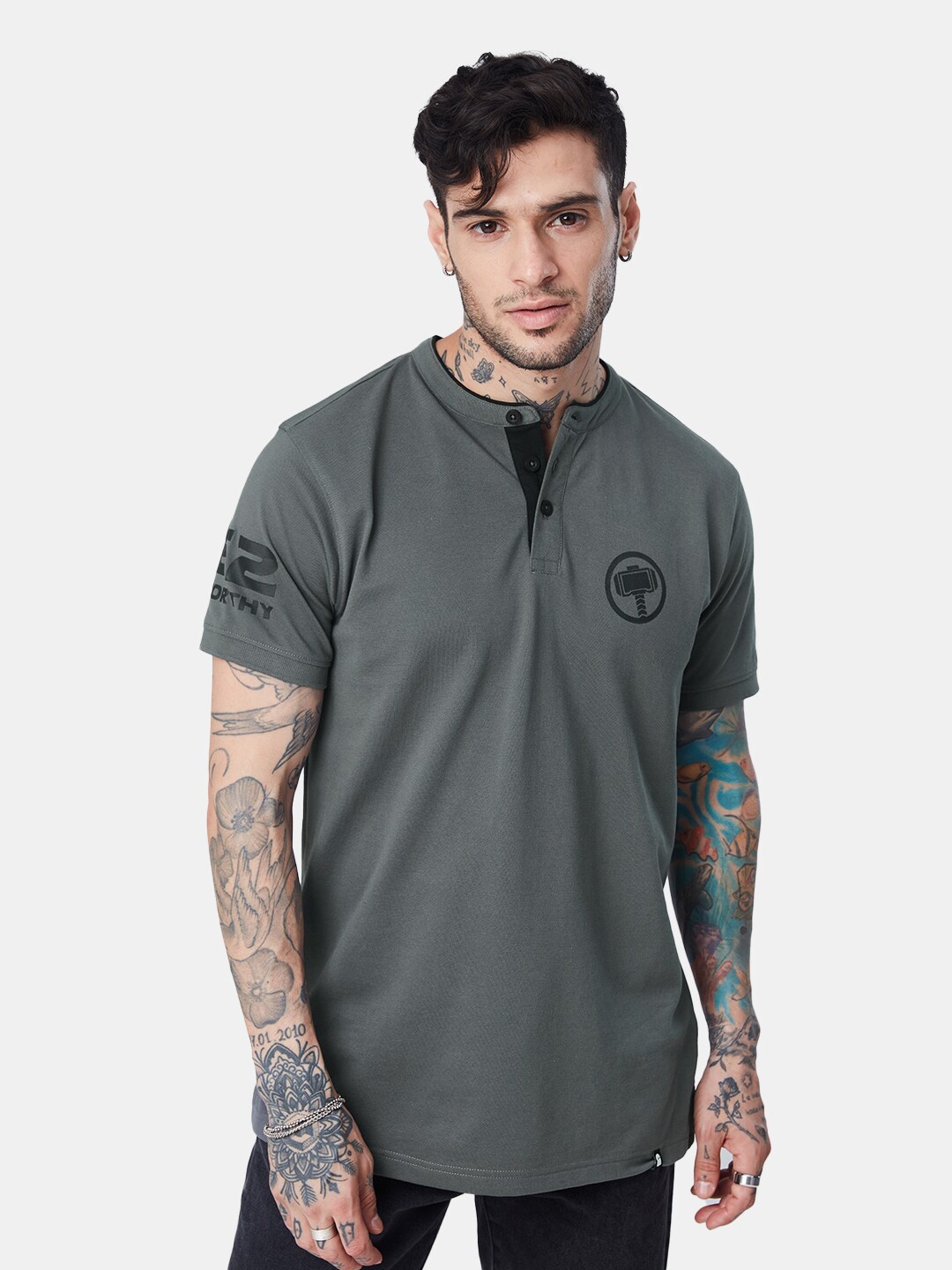 

The Souled Store Men Henley Neck T-shirt, Grey