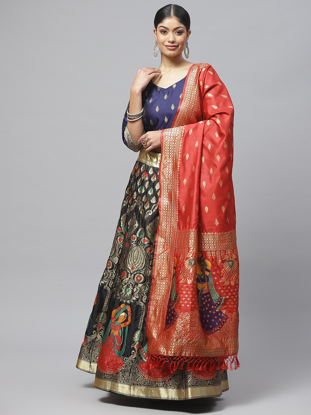 

Readiprint Fashions Woven Design Lehenga & Blouse With Dupatta, Black