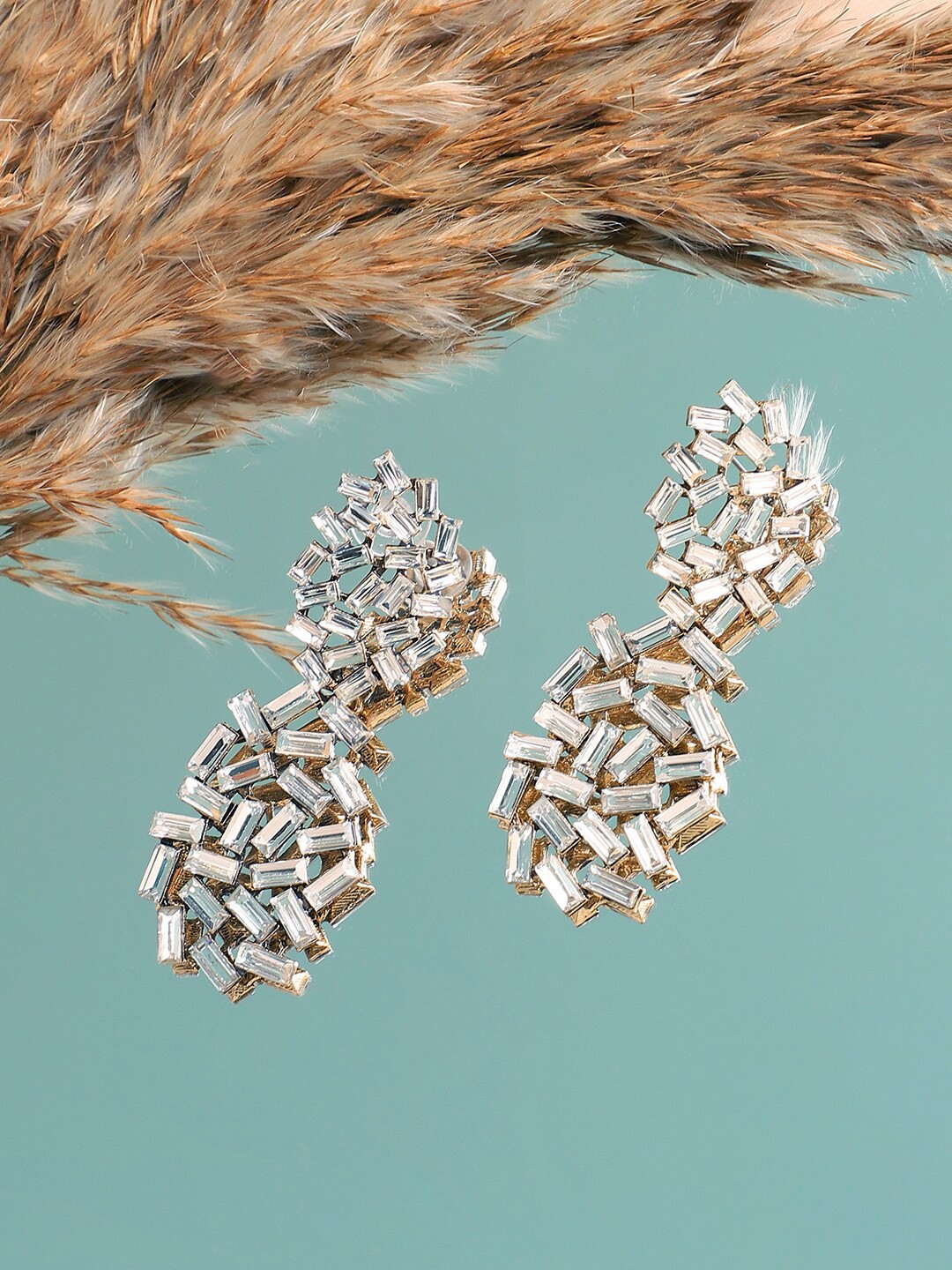 

SOHI Silver-Plated Contemporary Drop Earrings