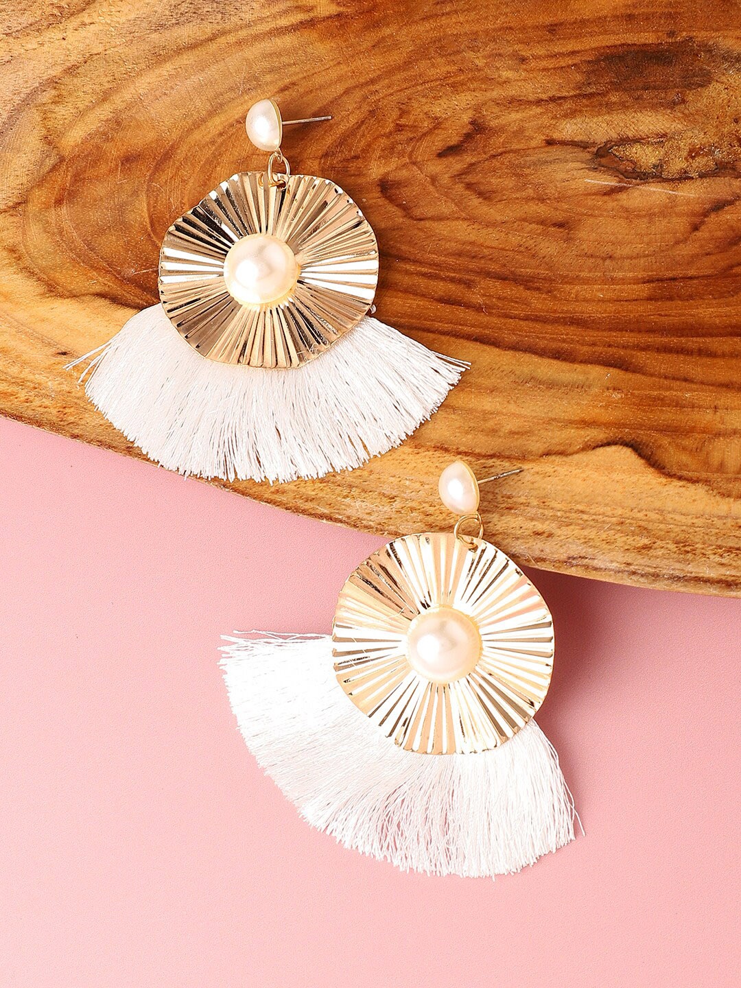 

SOHI Gold-Plated Contemporary Drop Earrings, White