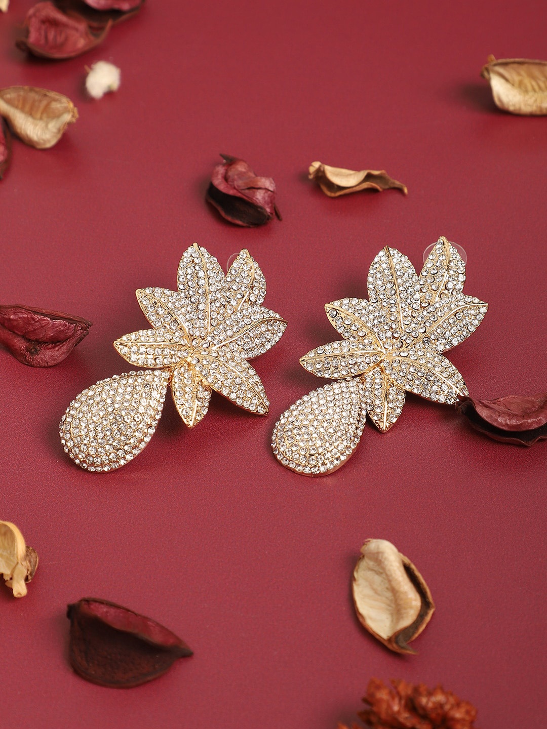 

SOHI Gold-Plated Contemporary Drop Earrings, White