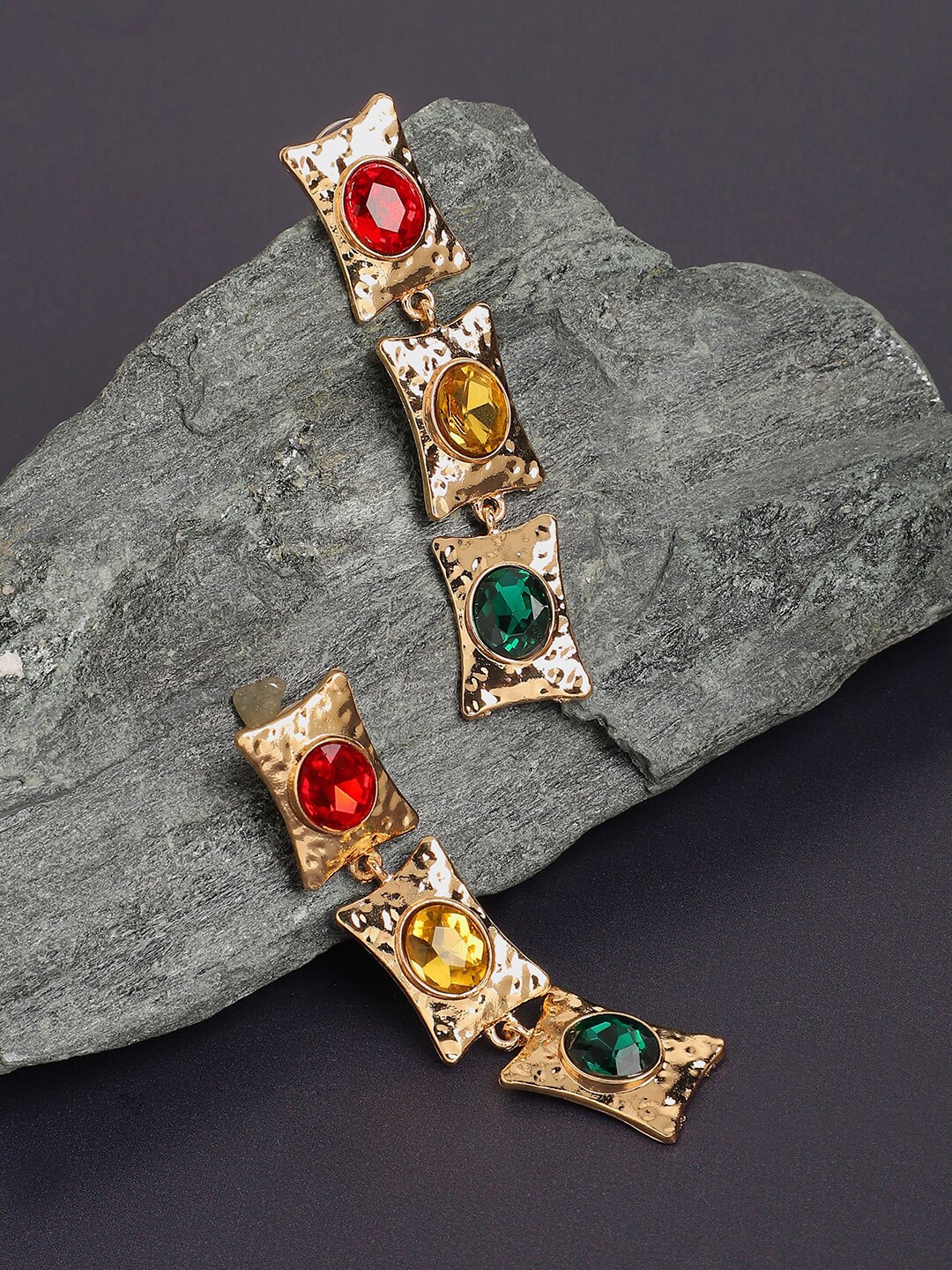 

SOHI Gold Plated Contemporary Drop Earrings