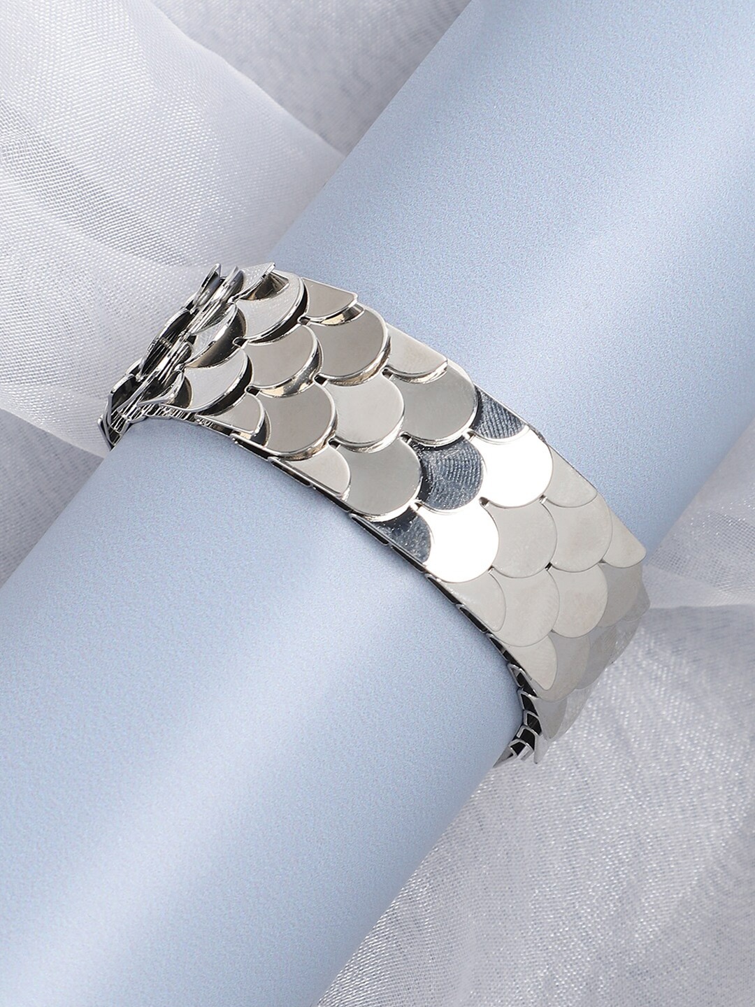 

SOHI Women Cuff Bracelet, Silver