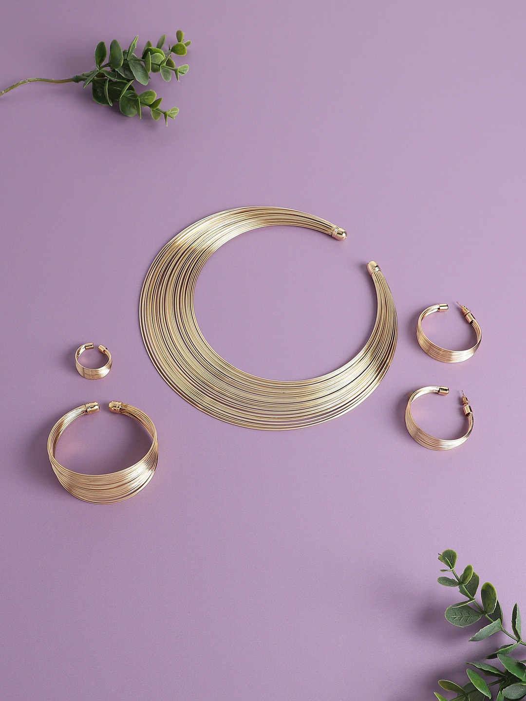 

SOHI Gold-Plated Designer Jewellery Set