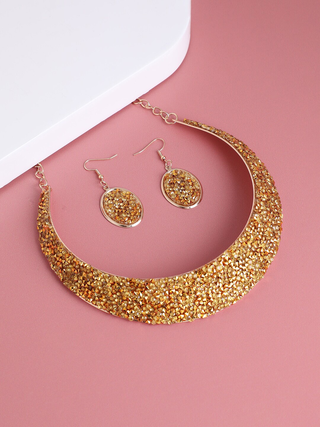 

SOHI Gold-Plated Stone-Studded Jewellery Set